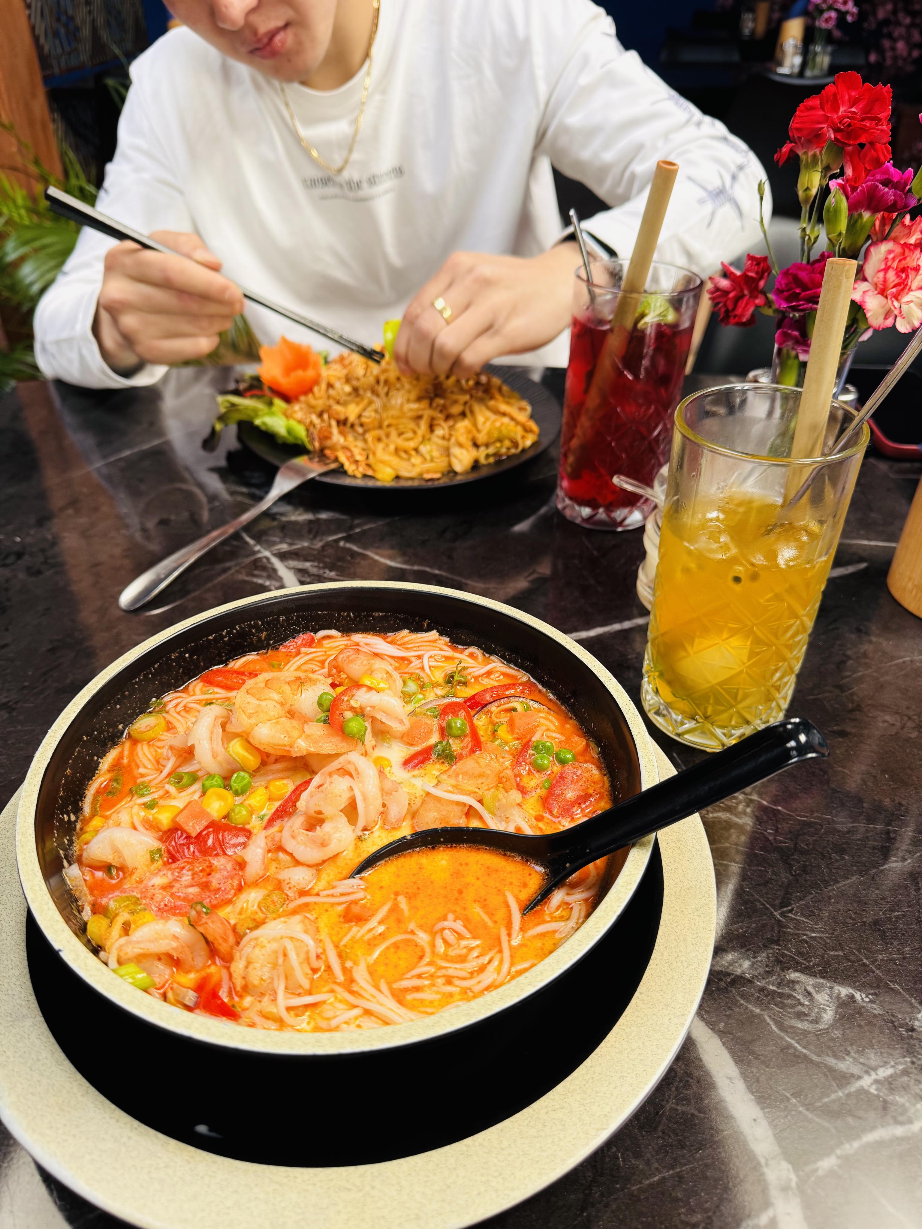 Aura Cuisine foto 2