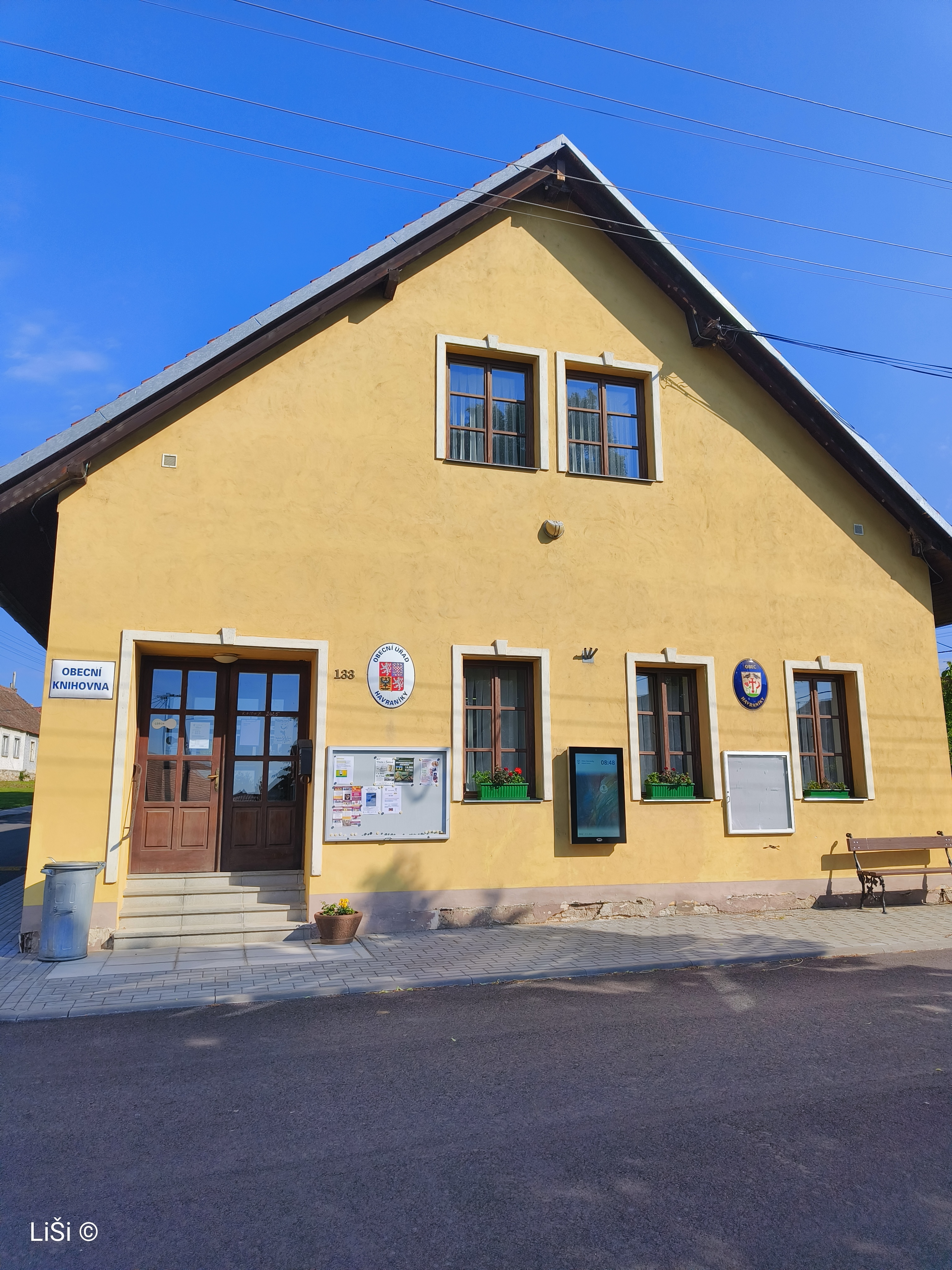 Havraníky - obecní úřad foto 3