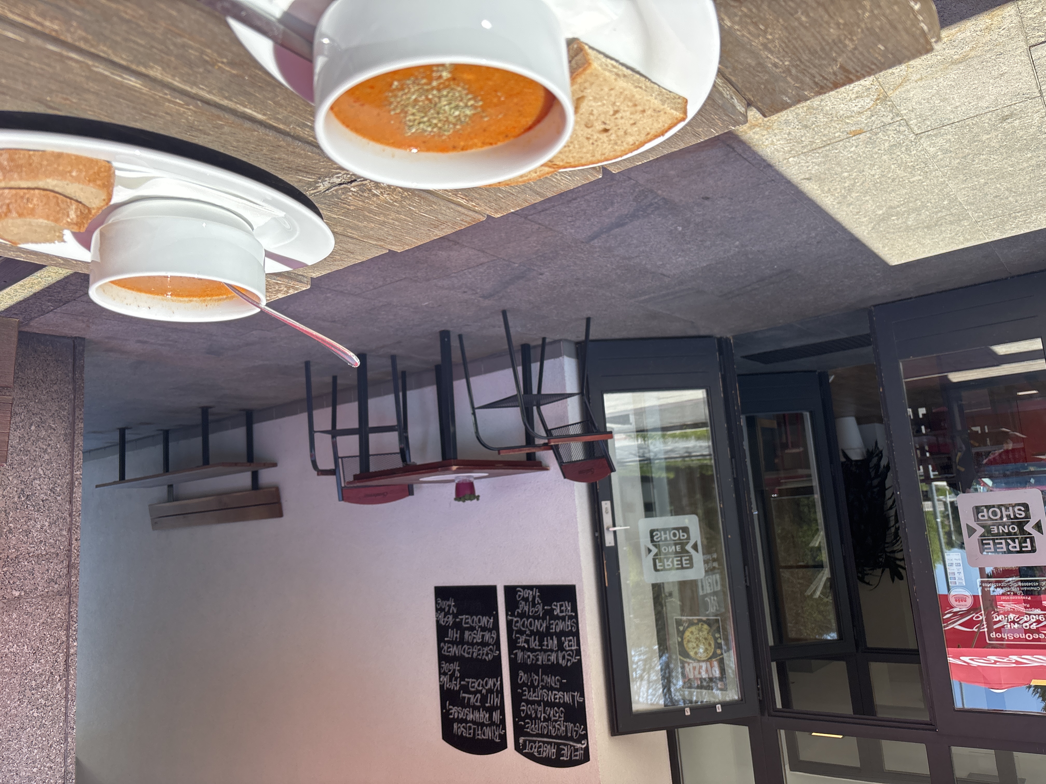 Coffee & Bistro foto 2