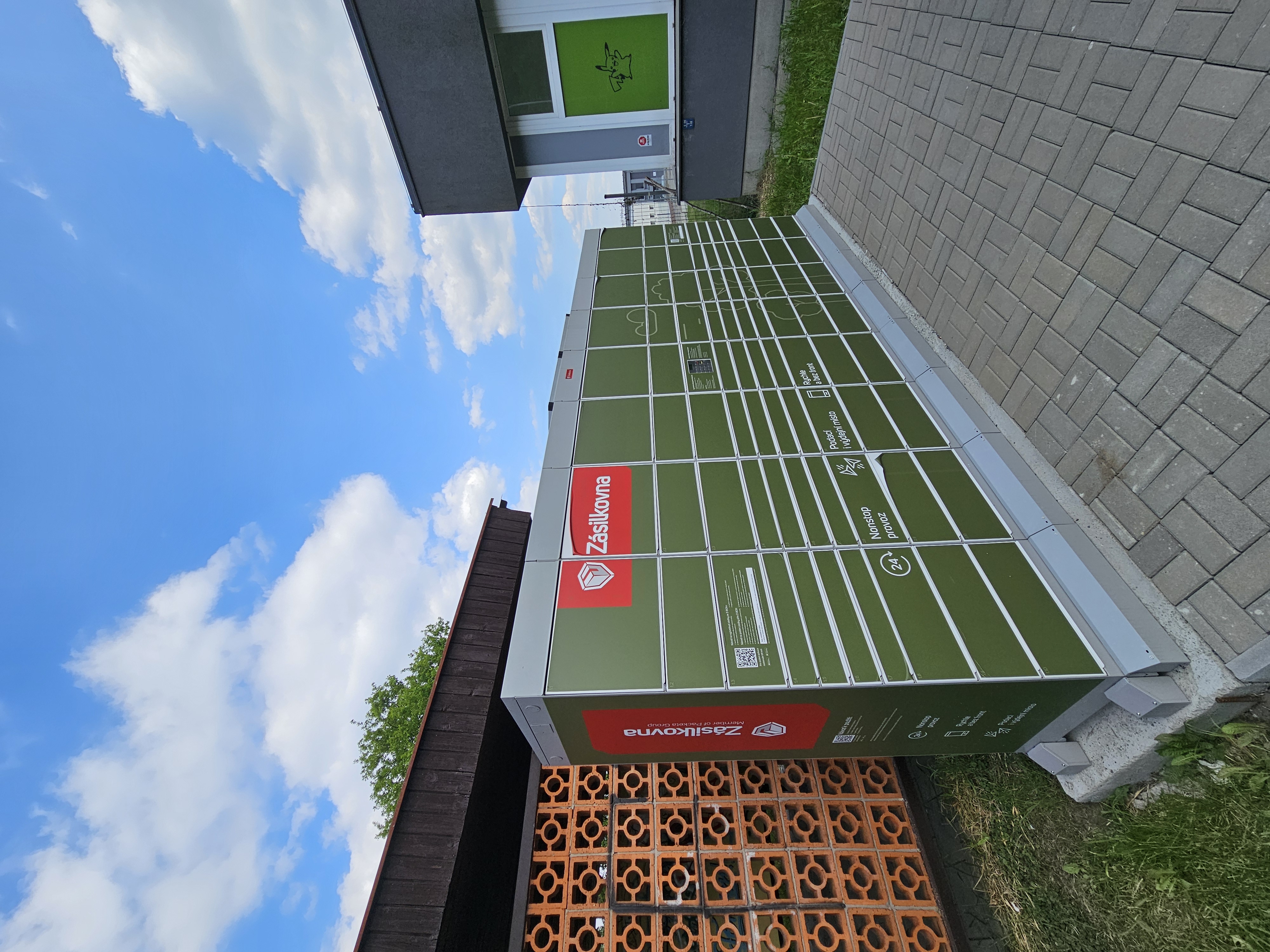 Z-BOX foto 1