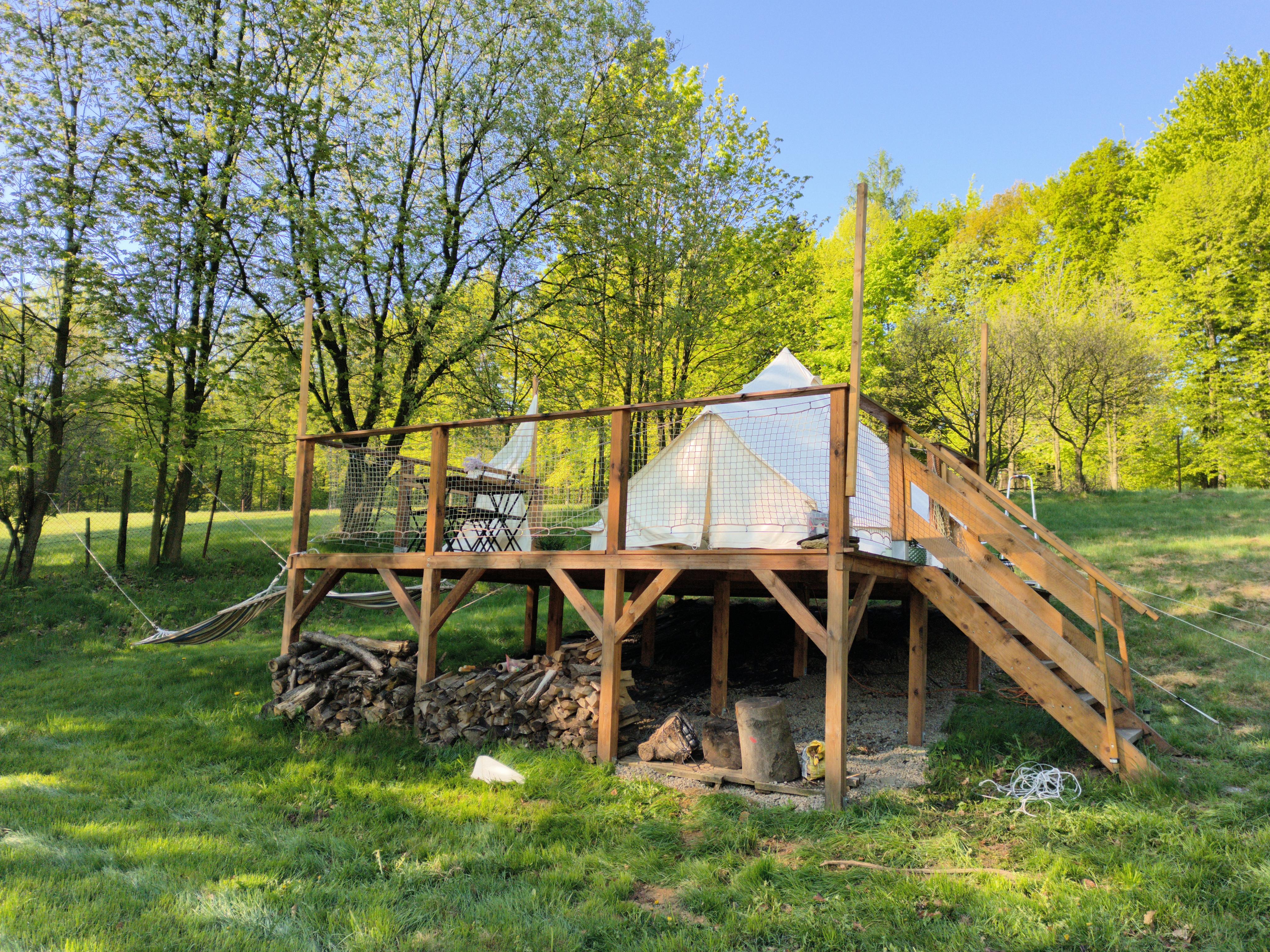 Glamping & Farm Zlaté Podlesí - Slamáček v sadě foto 6