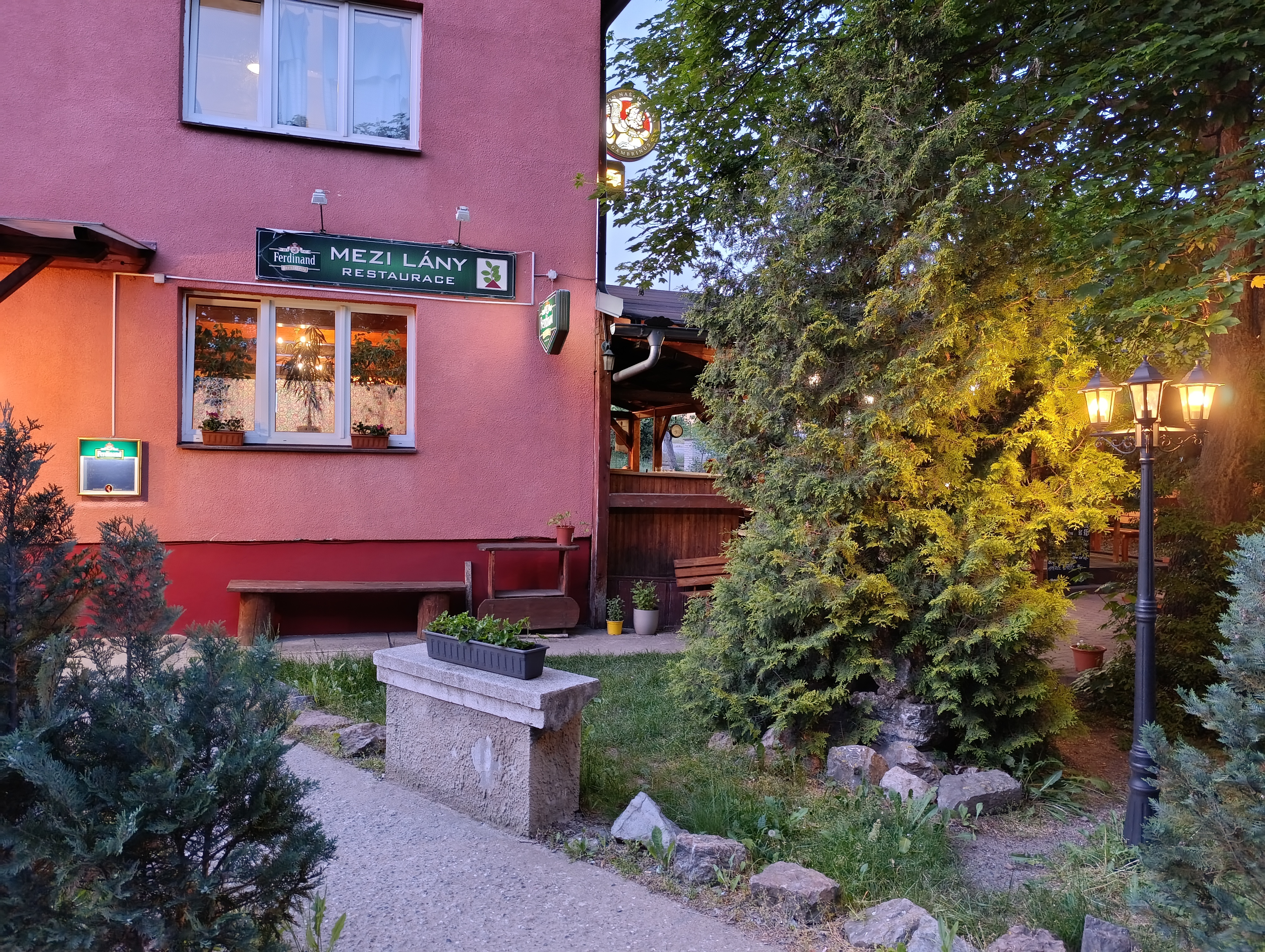 Restaurace Mezi Lány - Motel Grádo foto 6
