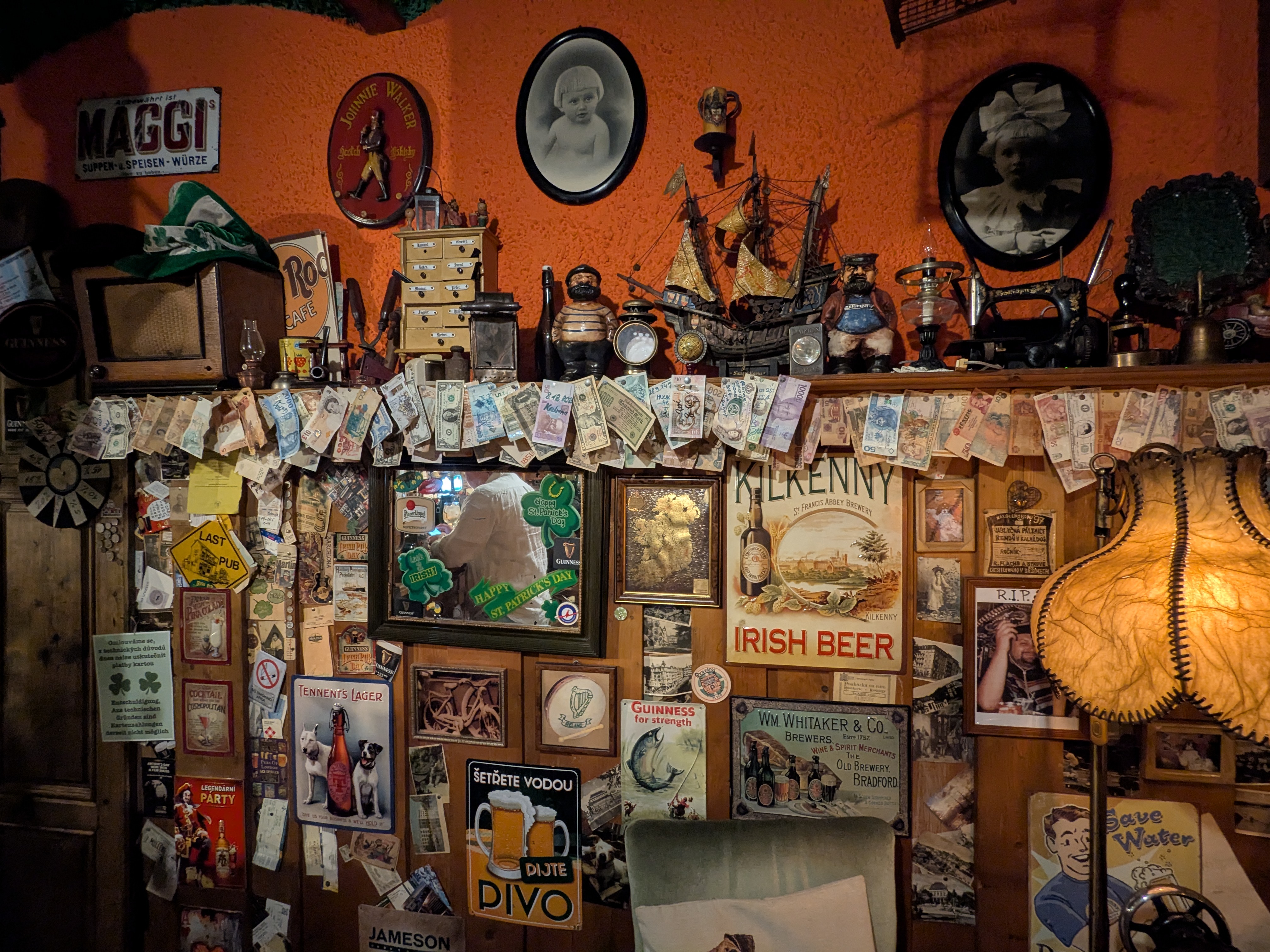 IRISH PUB foto 5