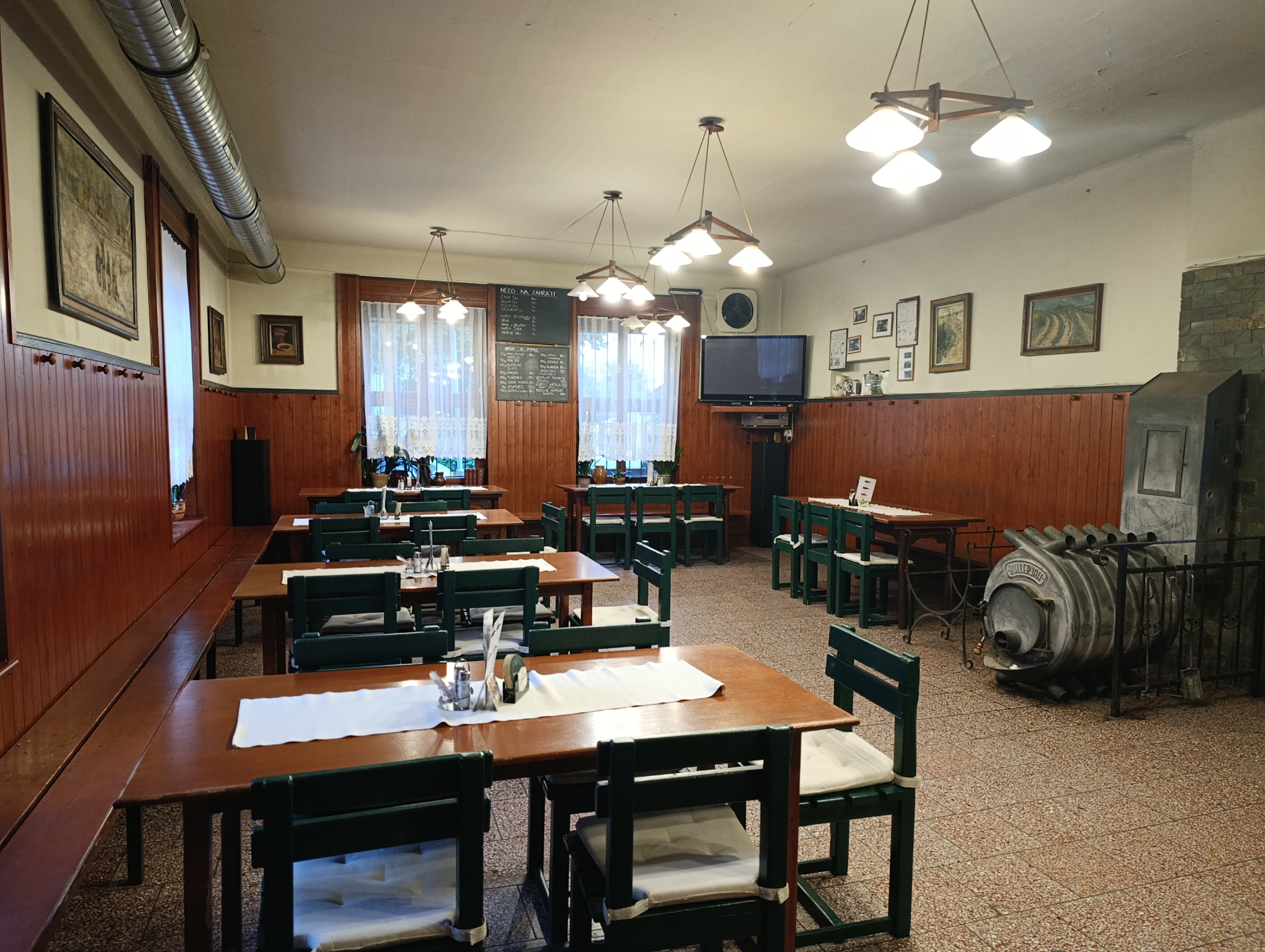 Restaurace U Petrů foto 3