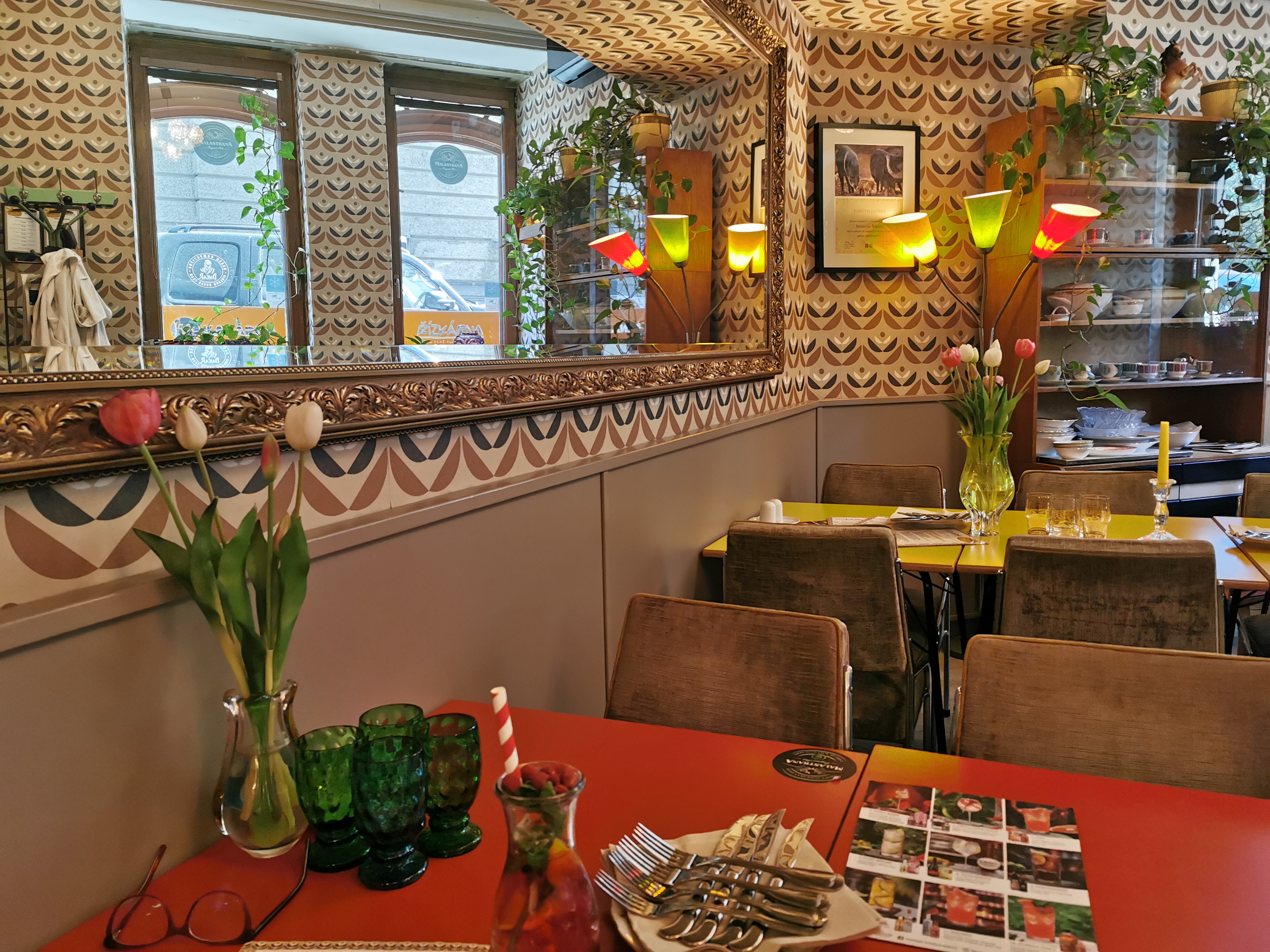 ŘÍZKÁRNA - SCHNITZELHAUS foto 4