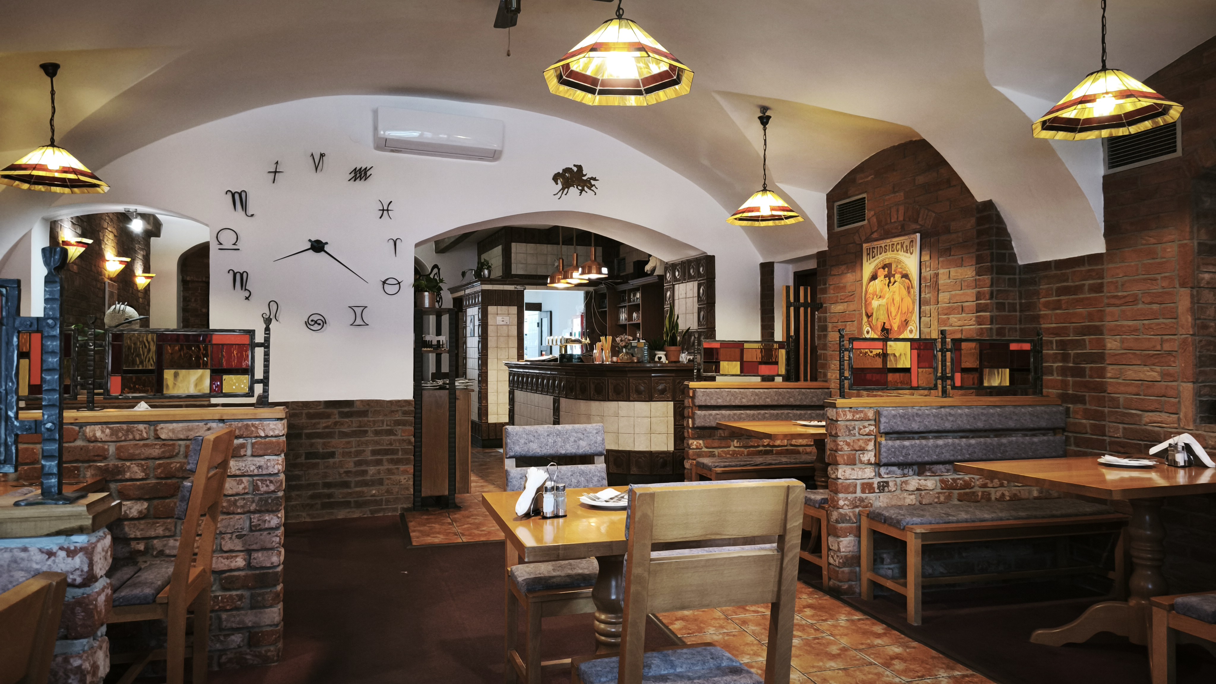 Restaurace U Bílého koníčka foto 3