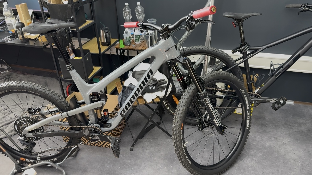 Flybike studio foto 4