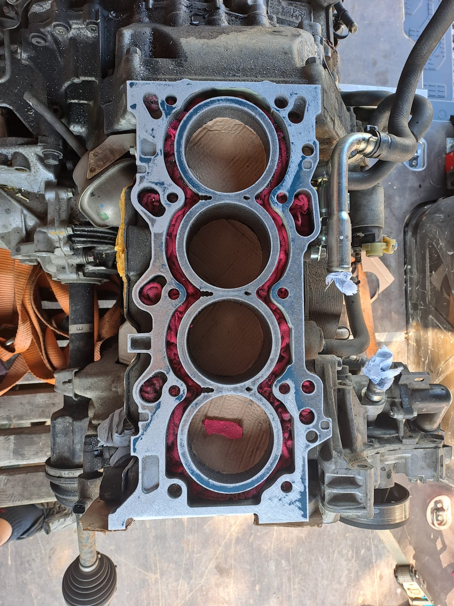 Rovnání bloků motorů - Bc. Michal Jánoš foto 6