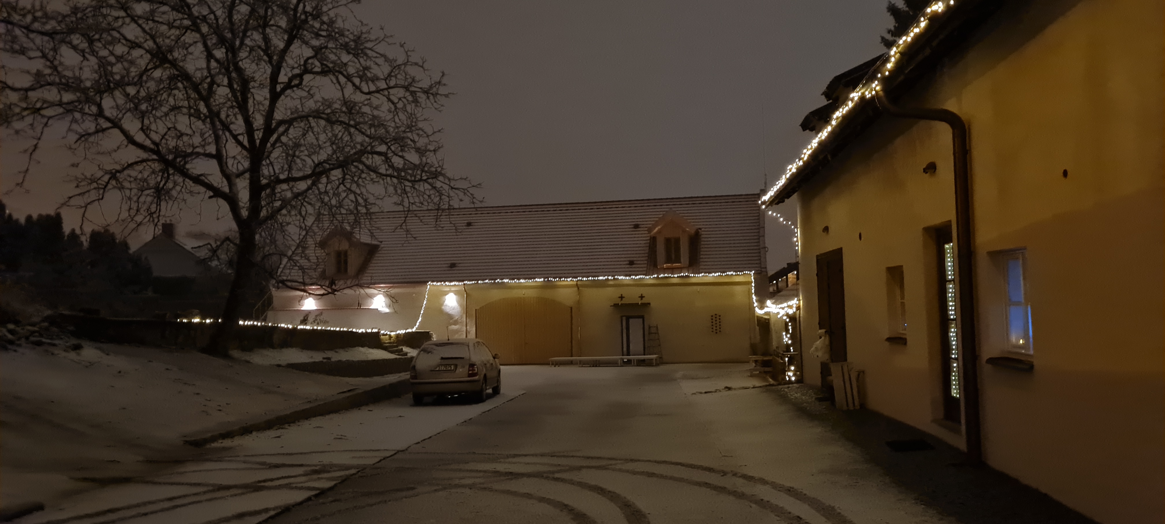 Farní stodola - Farnost Hostivař foto 5