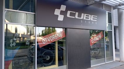 CUBE Store (Bike shop)  Mapy.com
