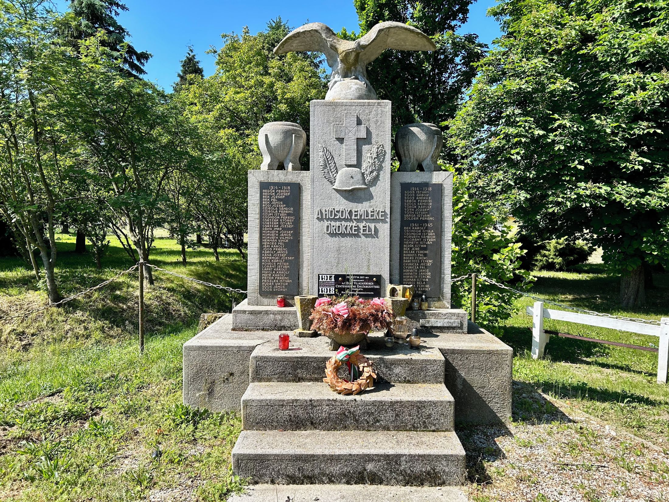 Węgry pomniki 