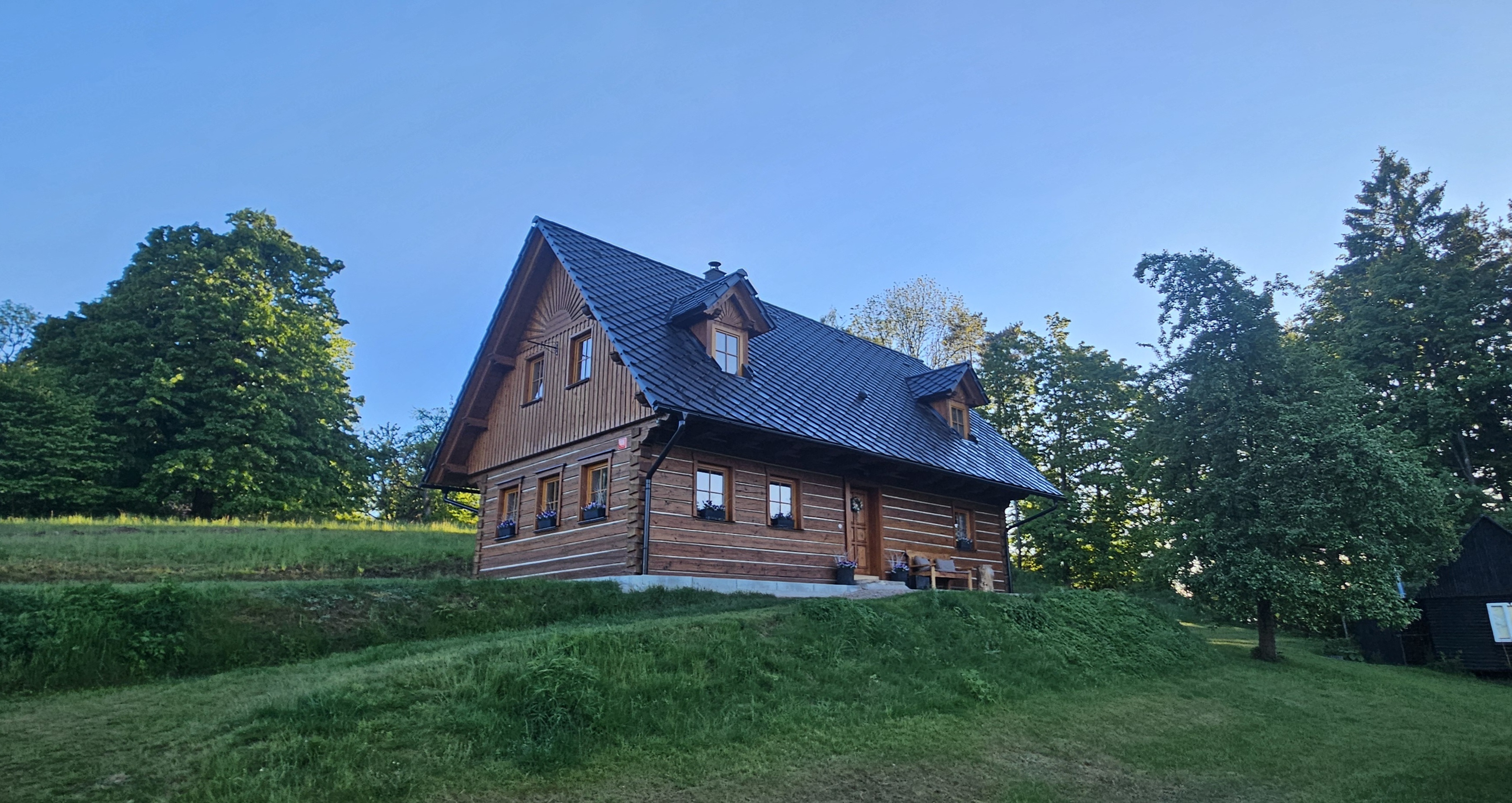 Roubenka Vlčí Hora foto 1
