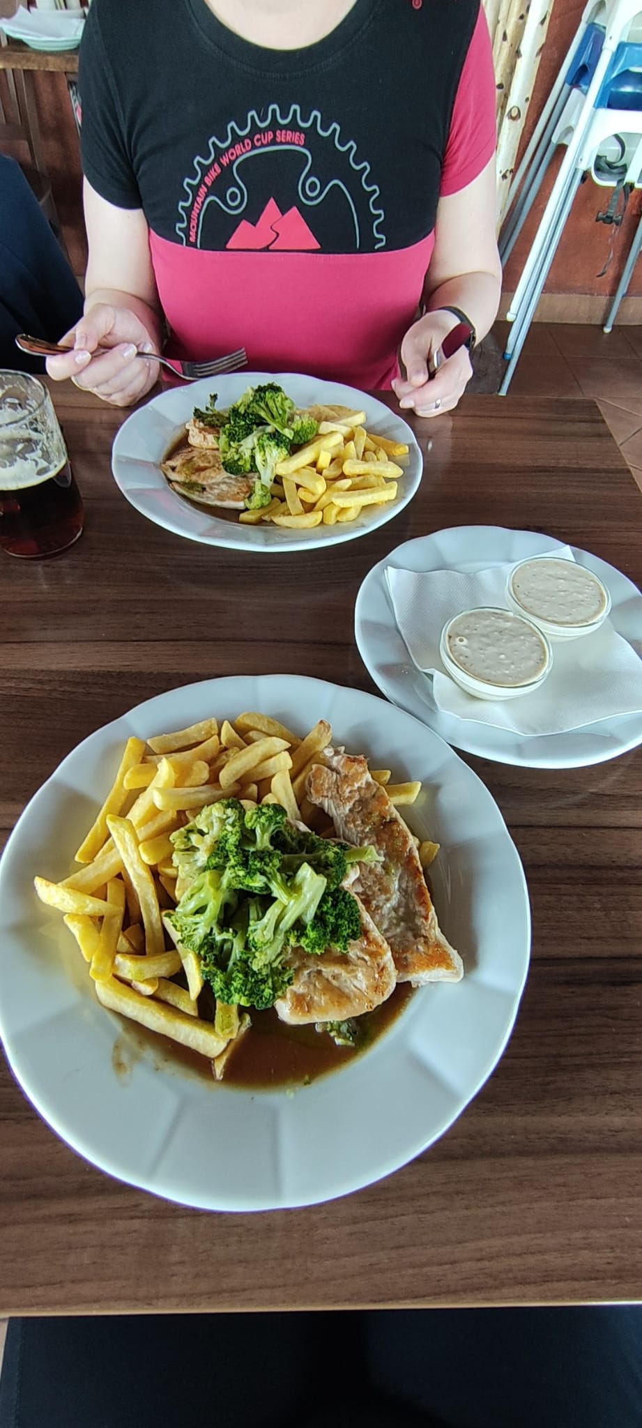 Restaurace Selský dvůr foto 3