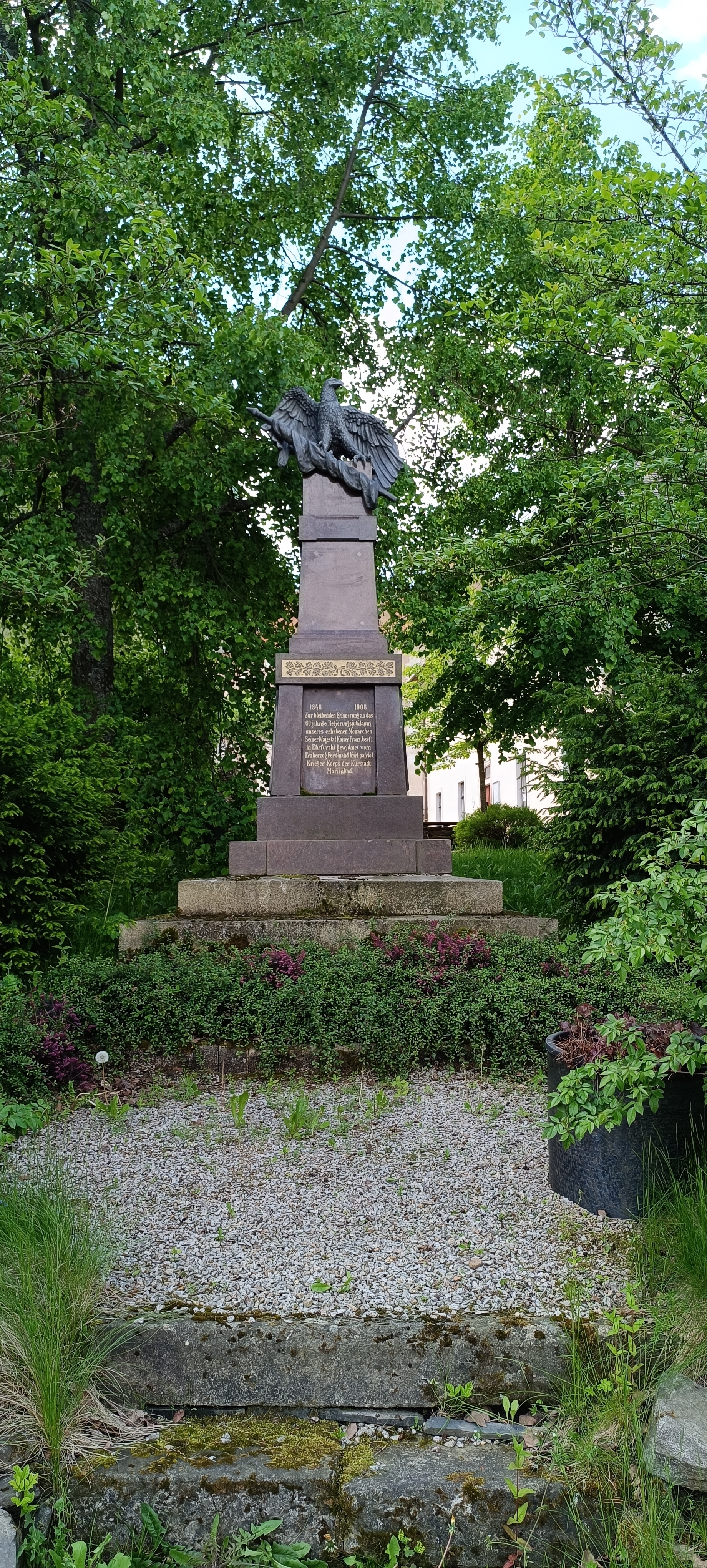 Ovesné Kladruby - obecní úřad foto 2