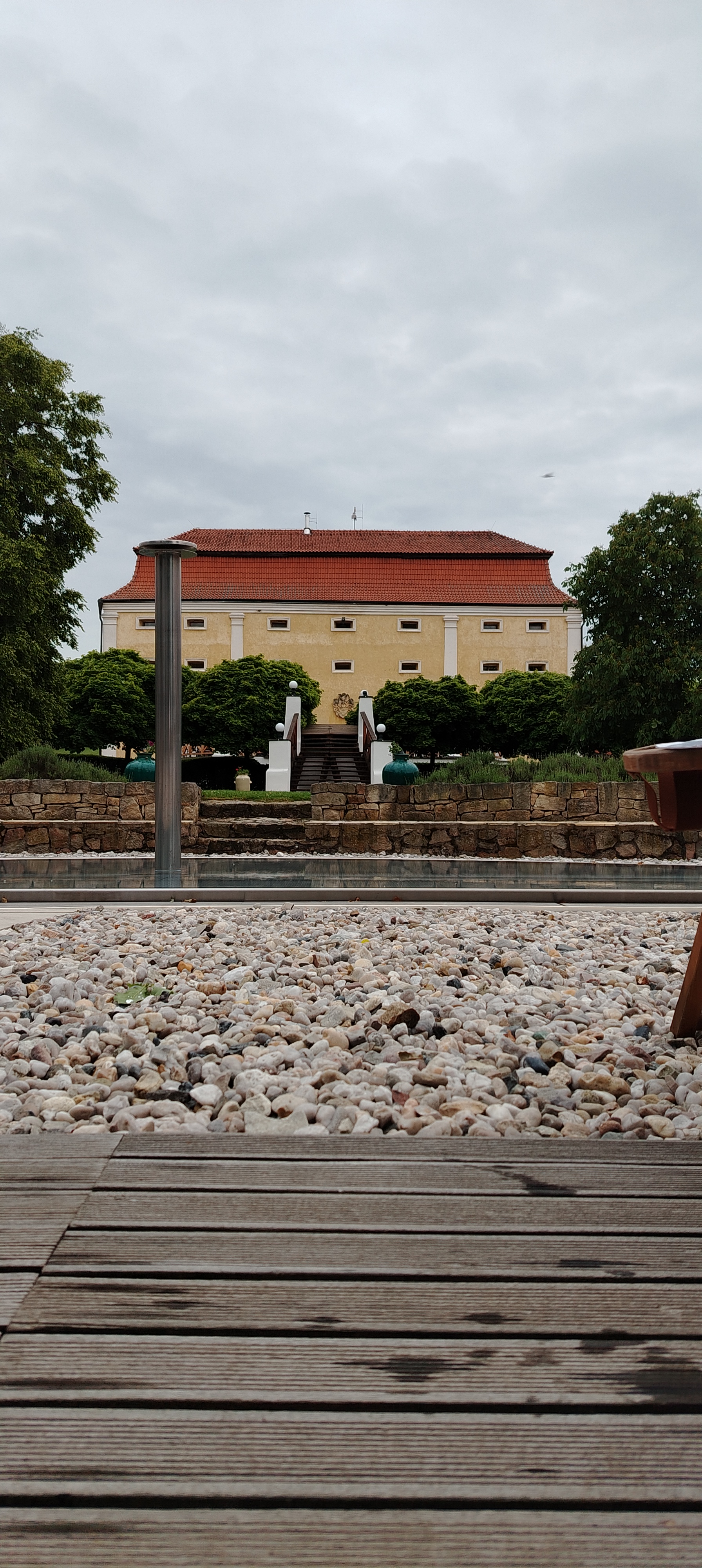 DVŮR PECÍNOV foto 3