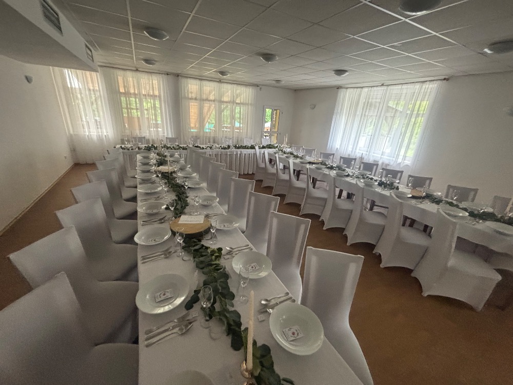 Restaurace - Rekreační středisko Budoucnost foto 1
