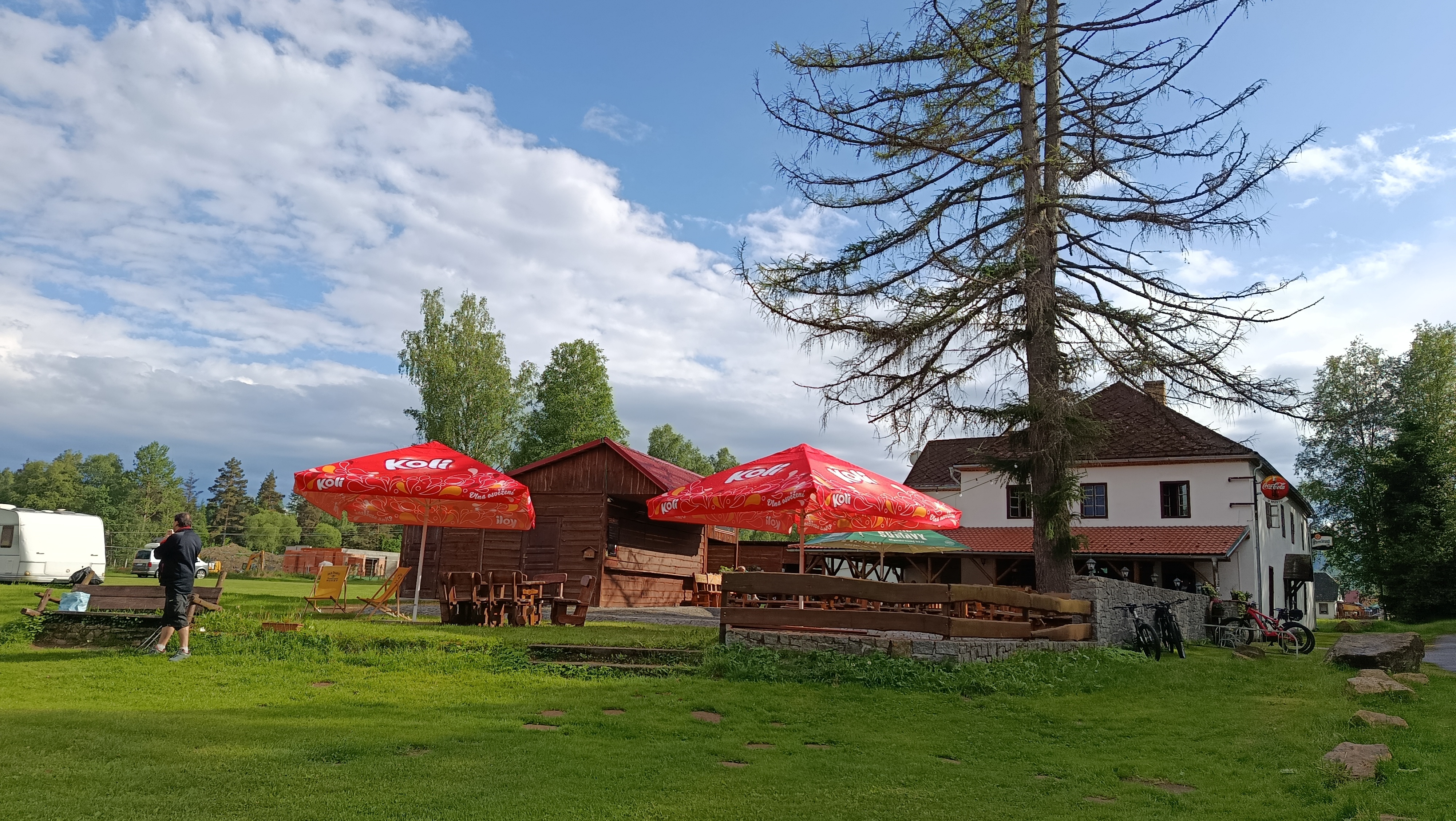 Restaurace u mostu foto 4