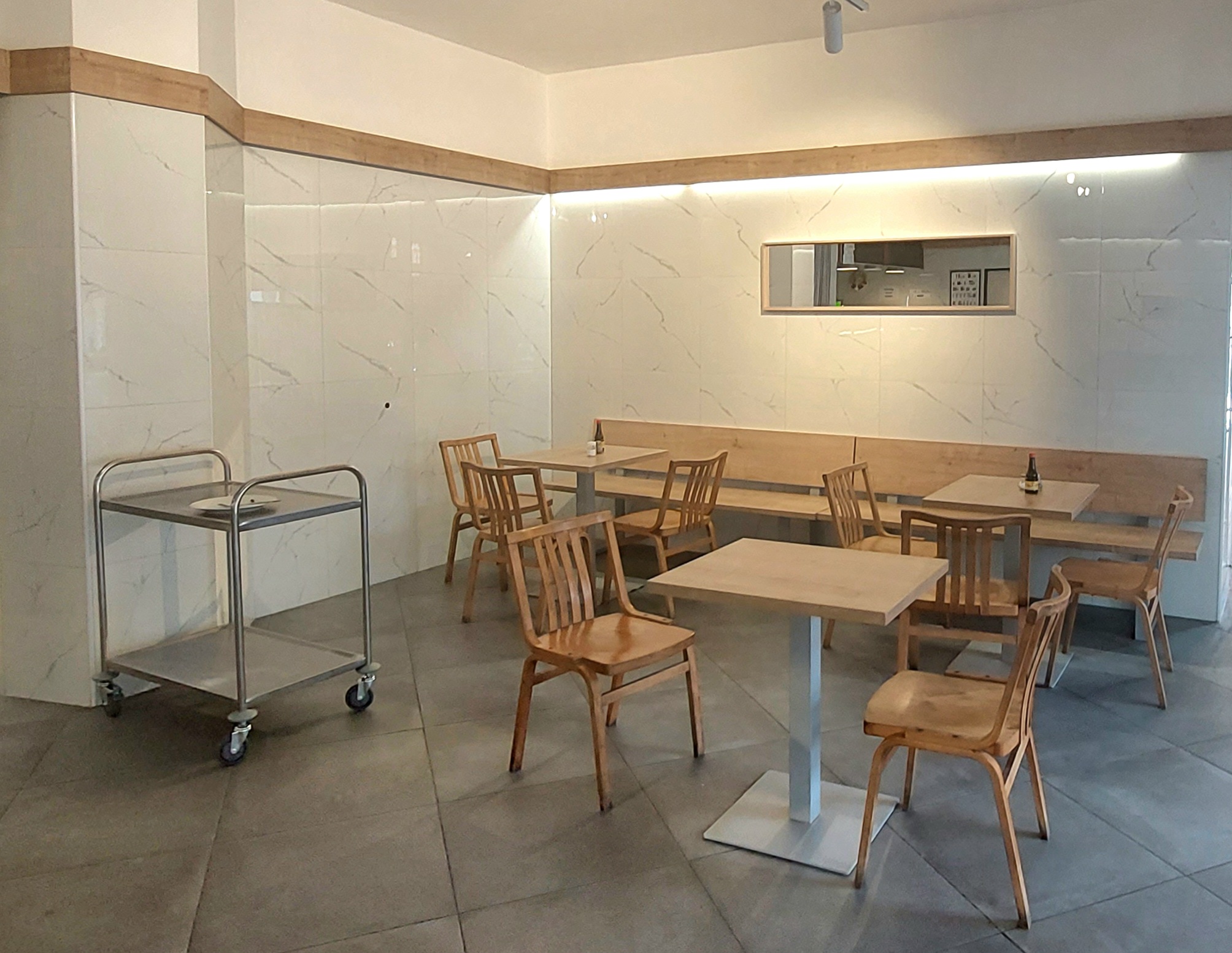 Fiala Milovice - bufet foto 3