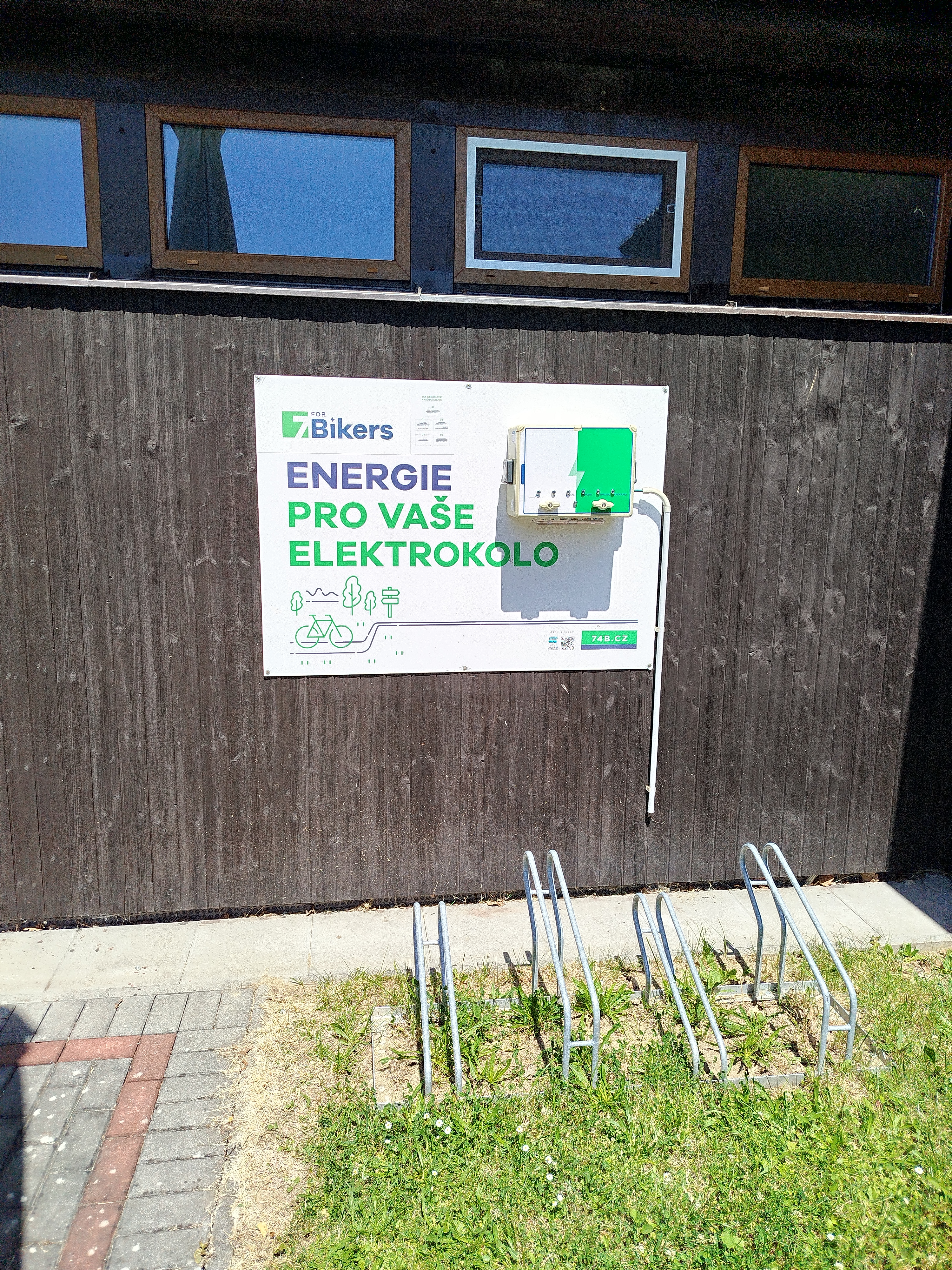 Nabíjecí stanice Koupaliště Horní Stropnice foto 6