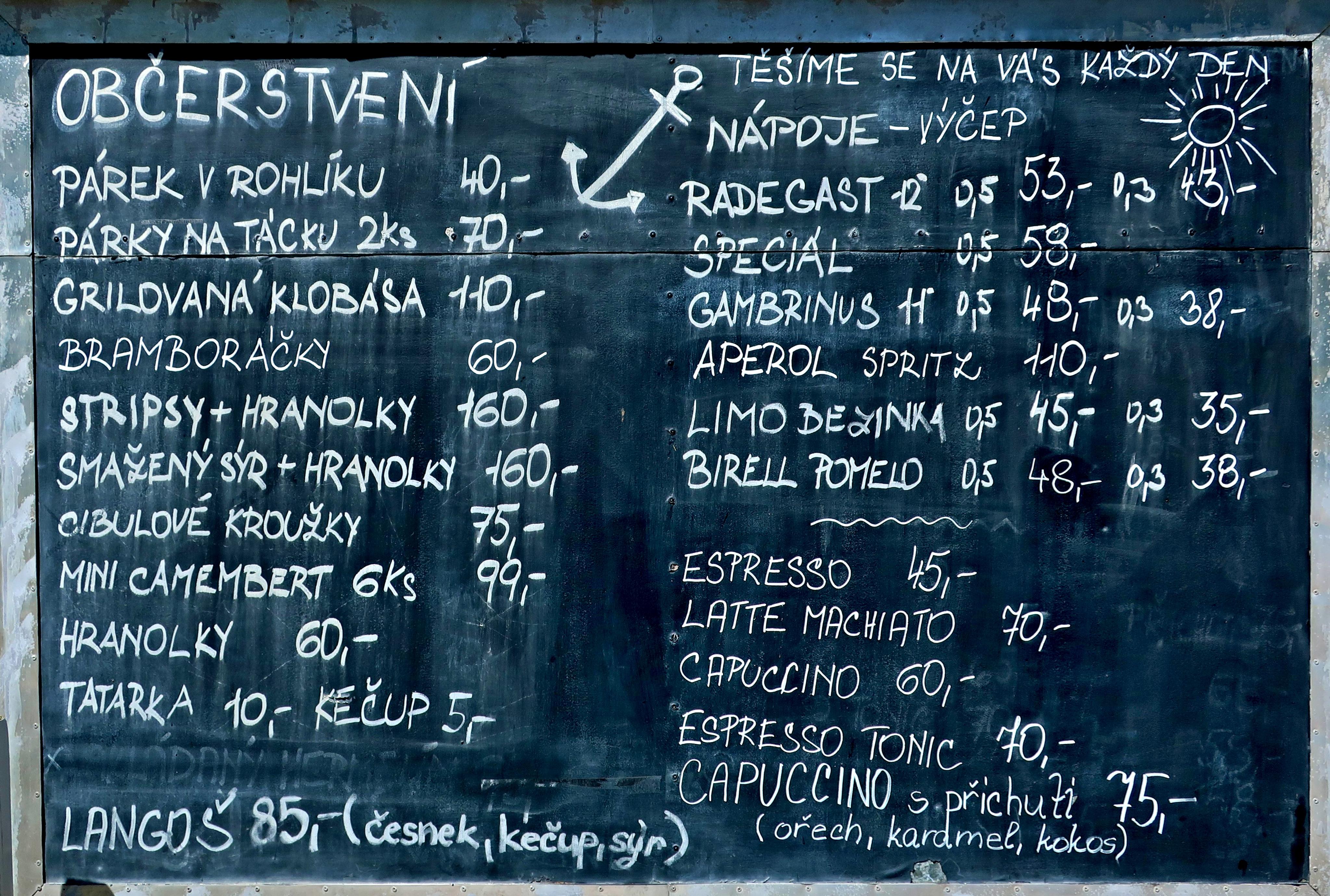 Občerstvení na Parníku foto 2