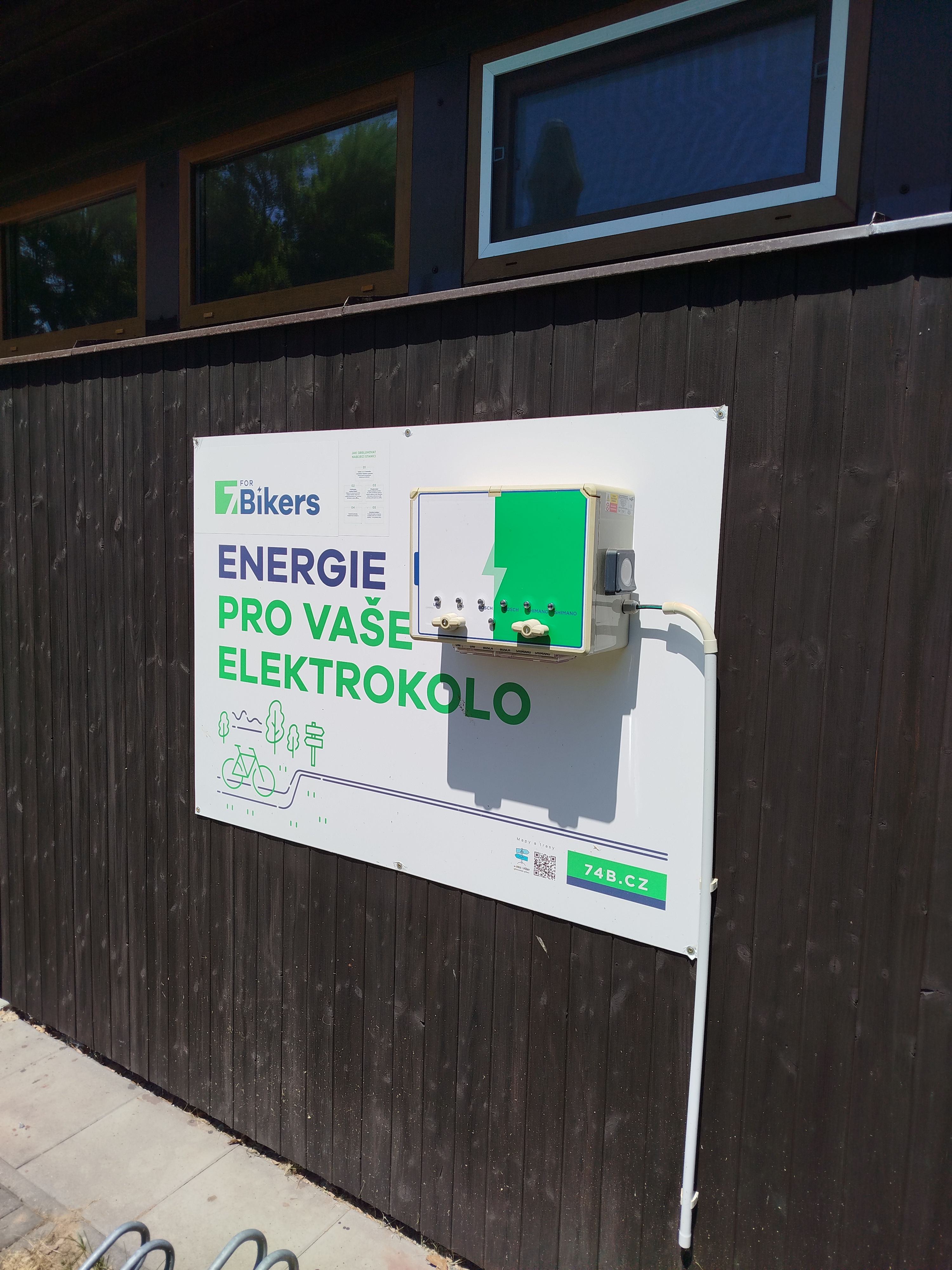 Nabíjecí stanice Koupaliště Horní Stropnice foto 5