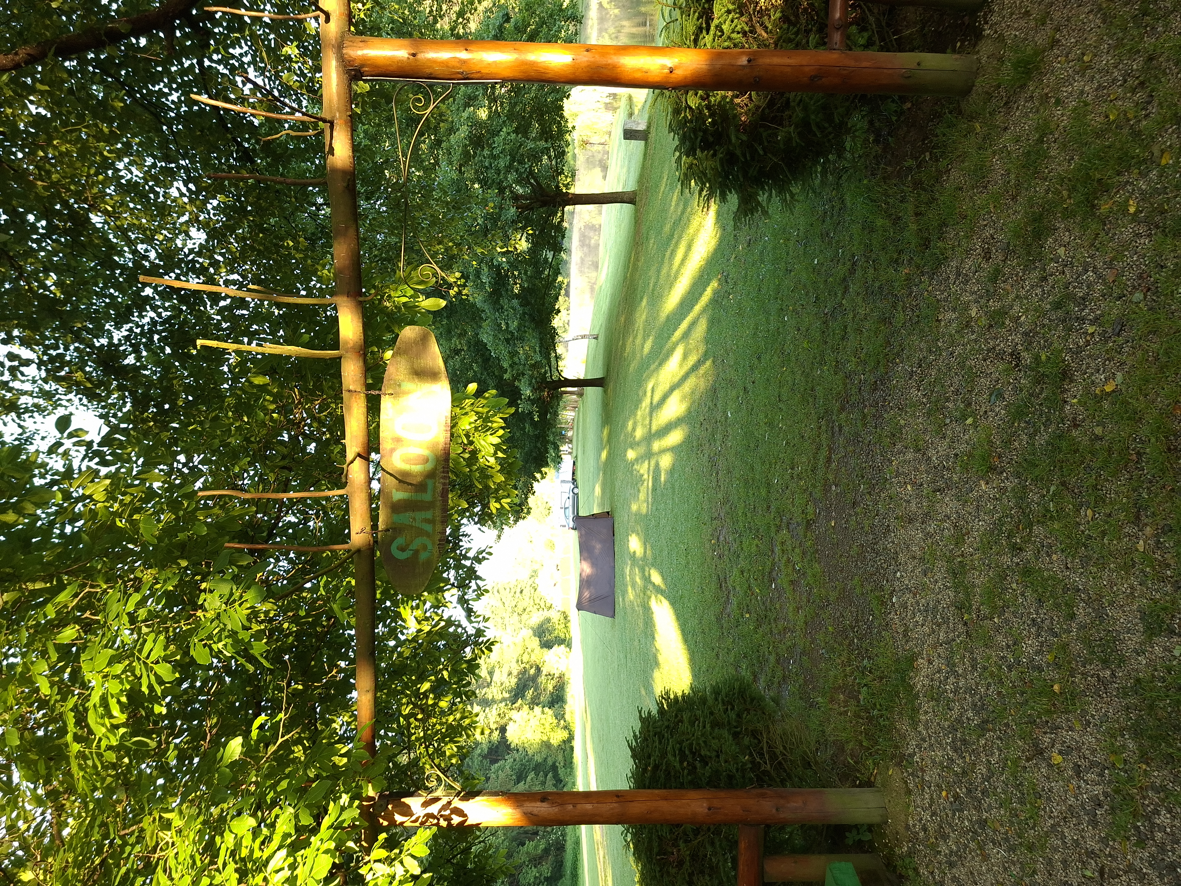 Veřejné tábořiště SALOON foto 5