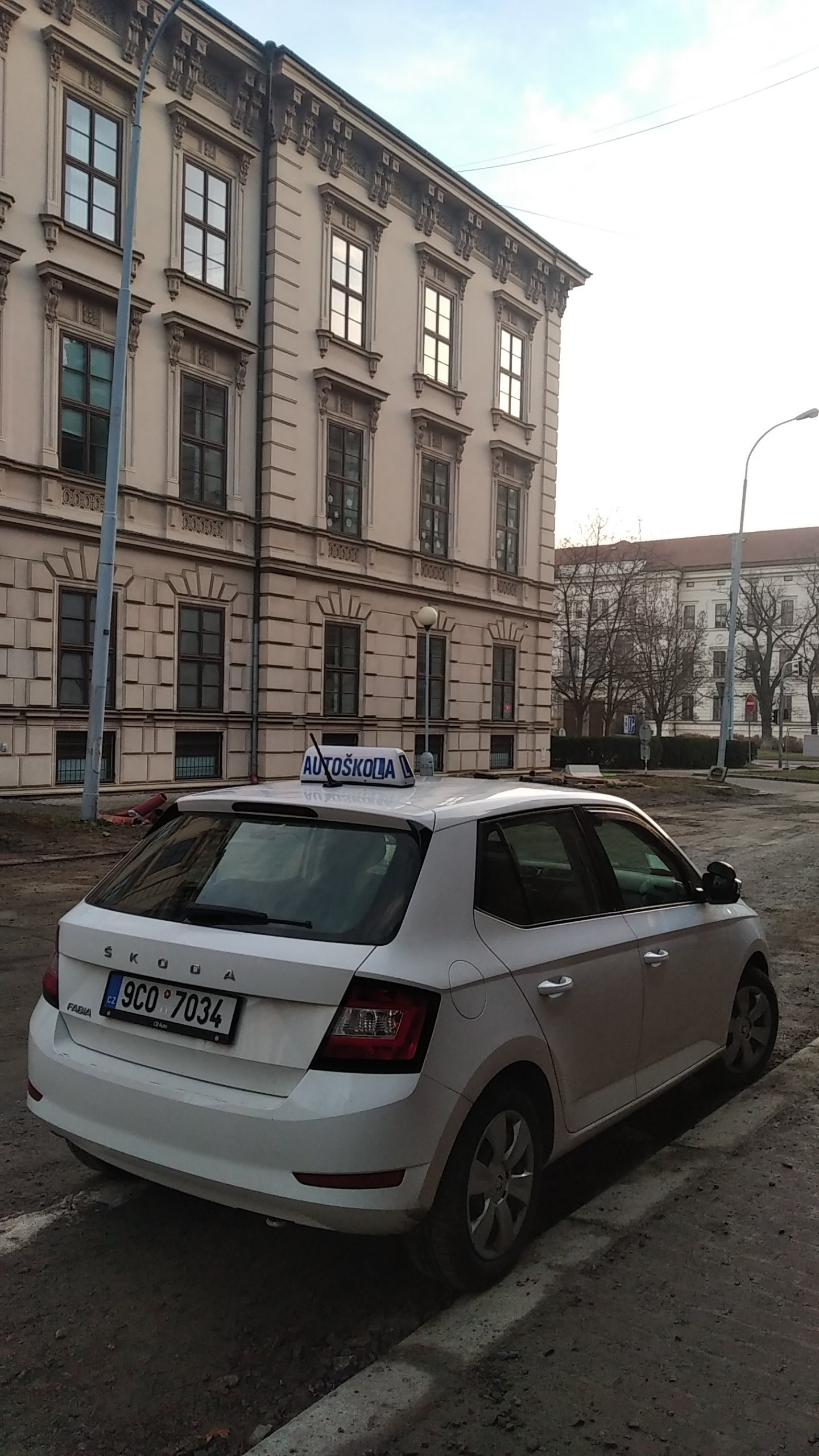 Autoškola Tomek foto 2
