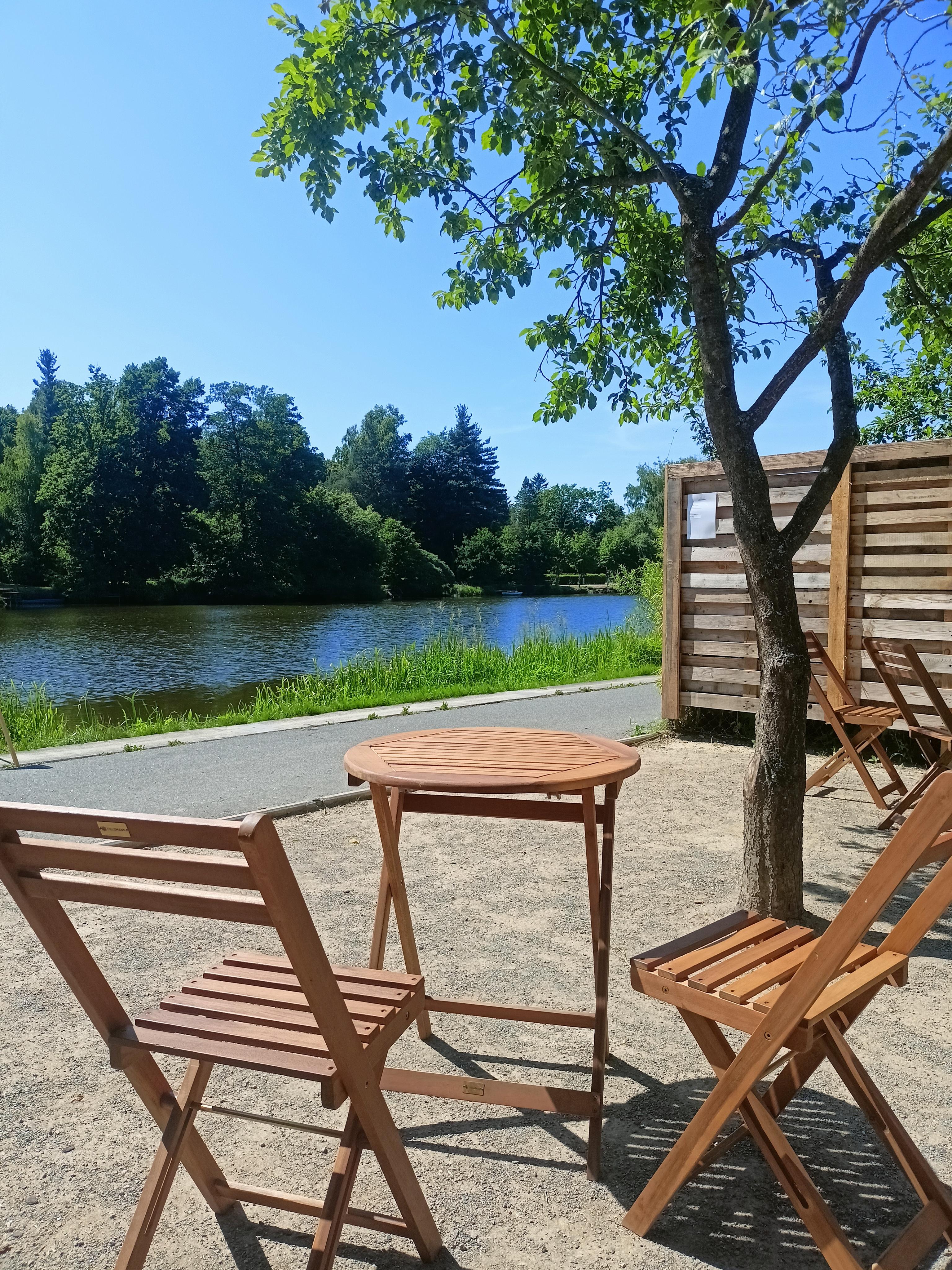 Café Na břehu foto 3