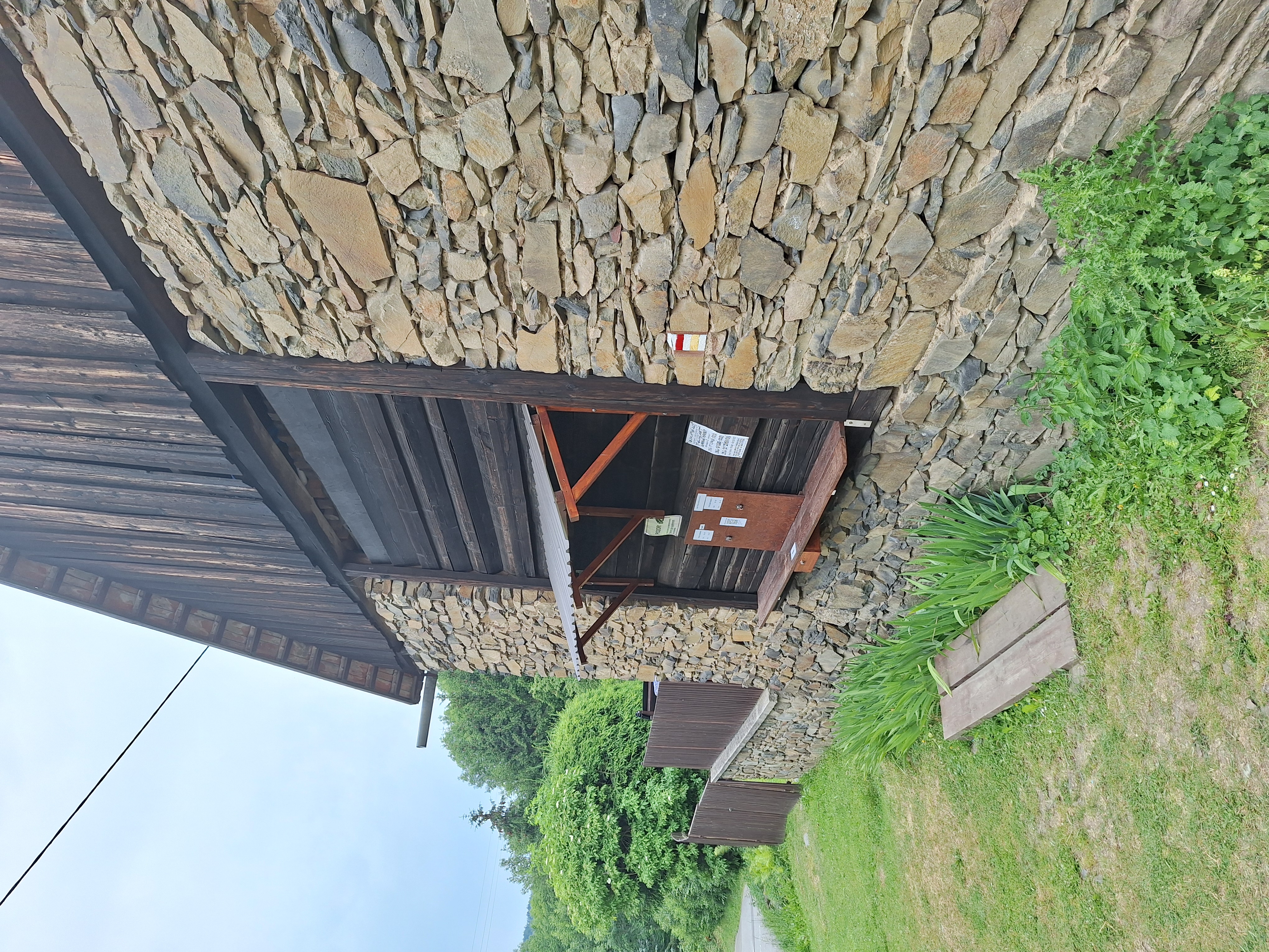 Samoobslužné pivní okénko Seč foto 6
