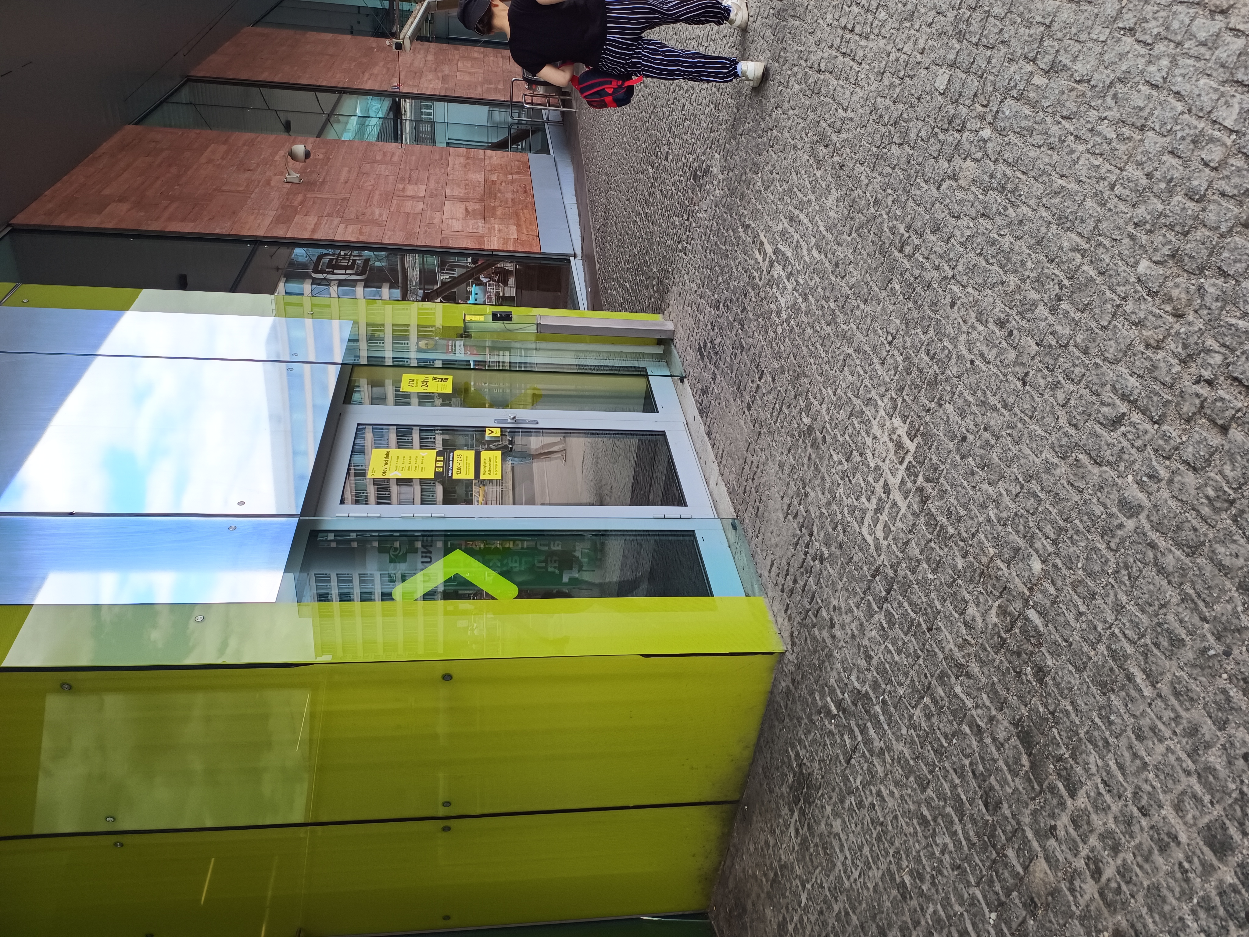 Raiffeisenbank, a.s. foto 3