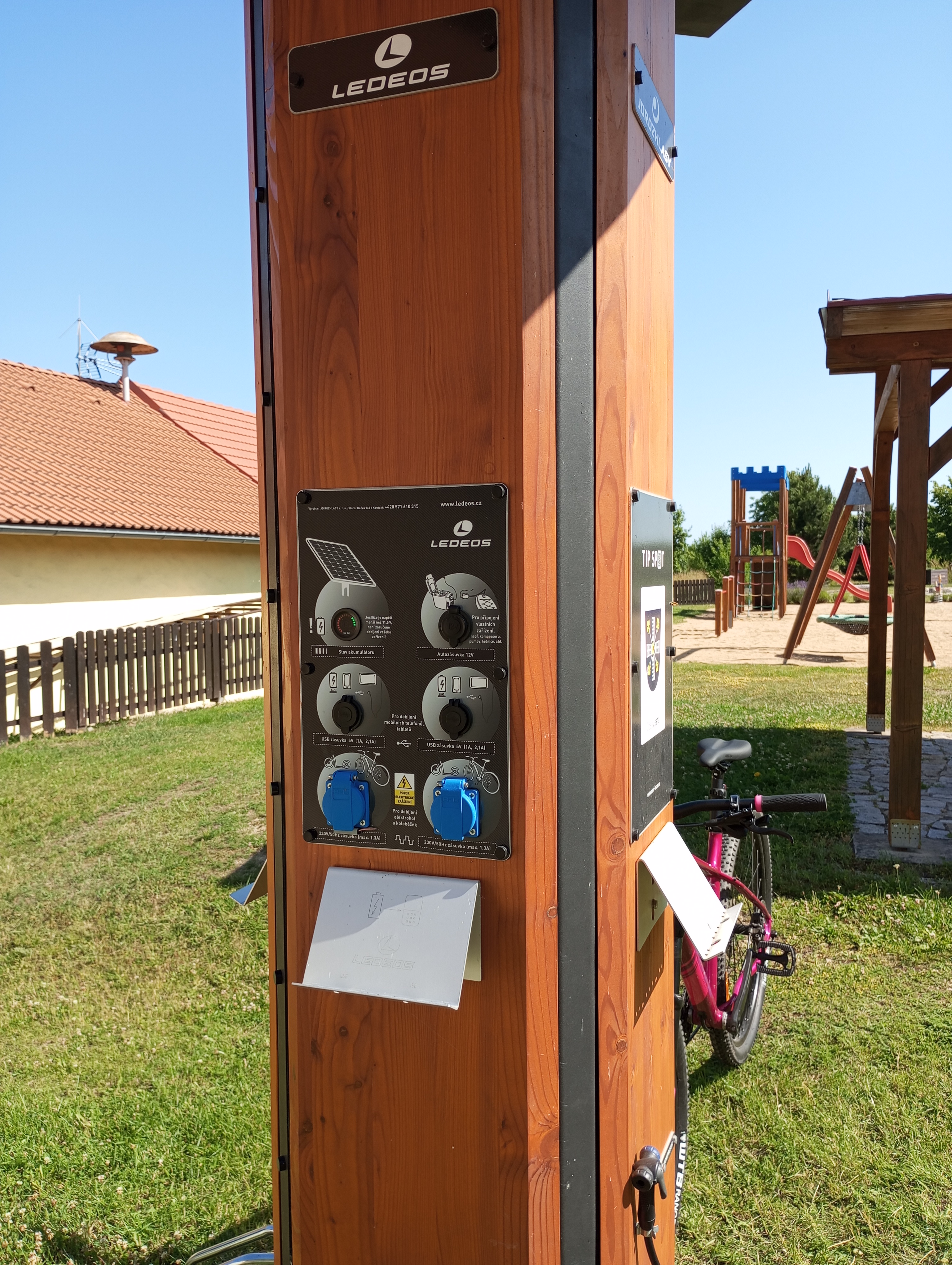 Nabíjecí stanice pro elektrokola Lesná foto 5