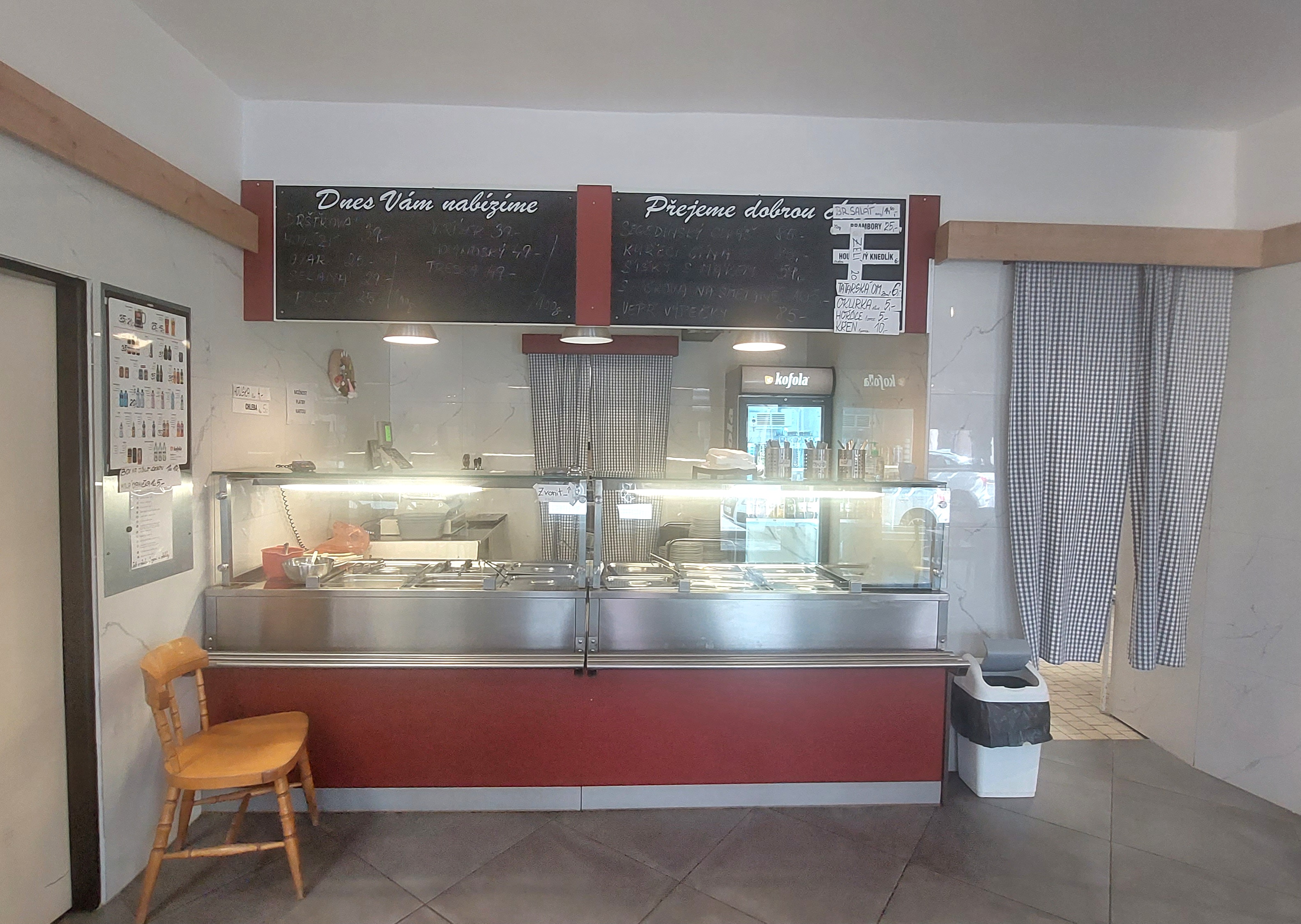 Fiala Milovice - bufet foto 4