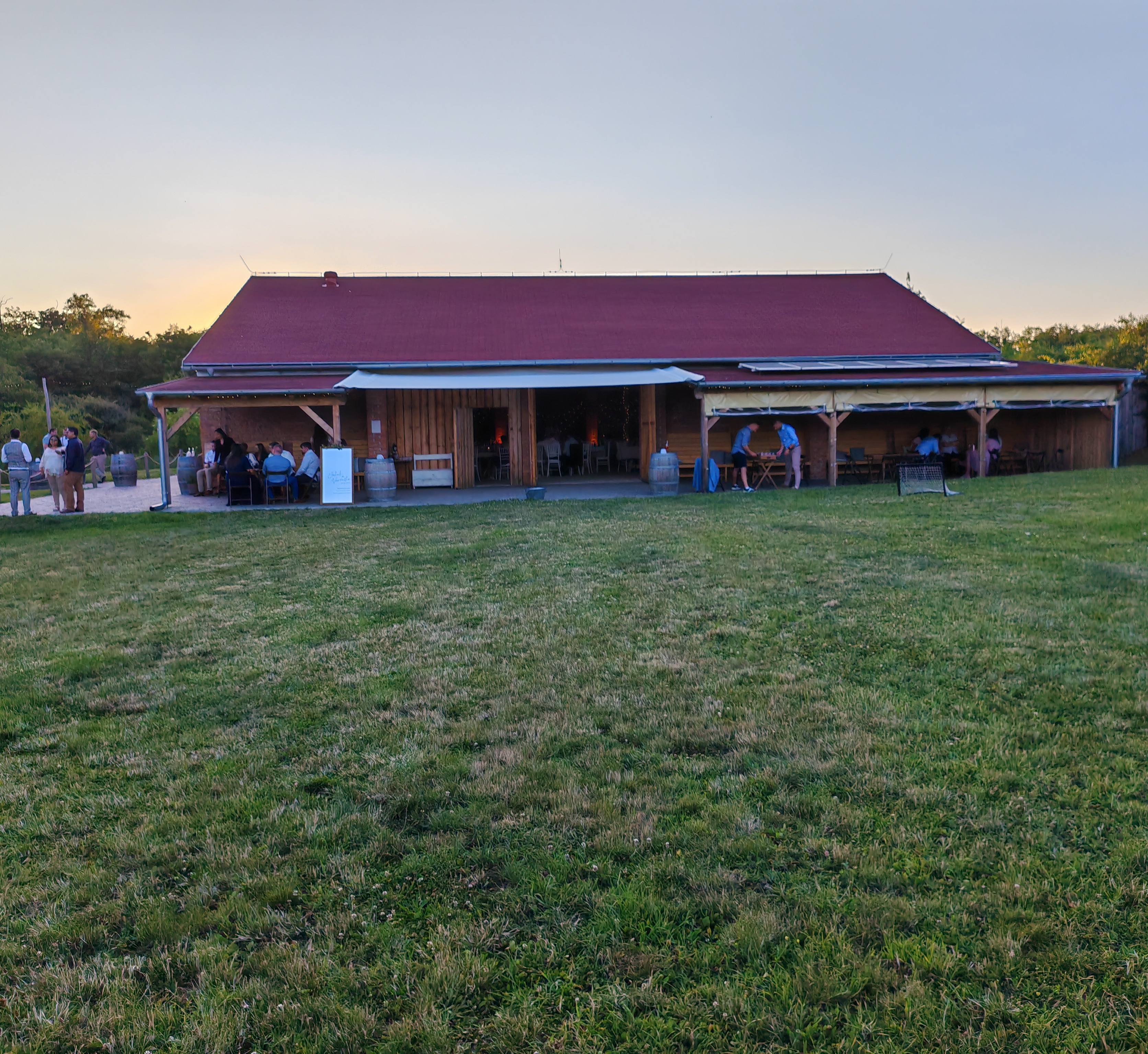 Stodola v meruňkovém sadu foto 5