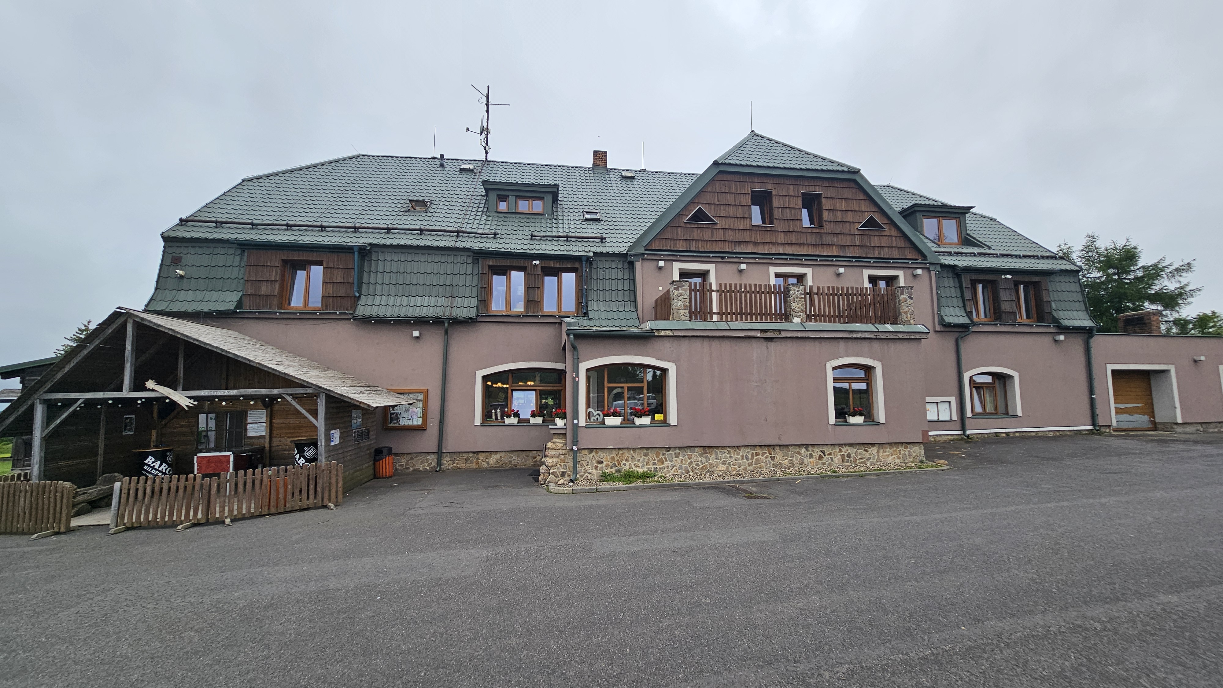 Horský Hotel Lesná foto 5