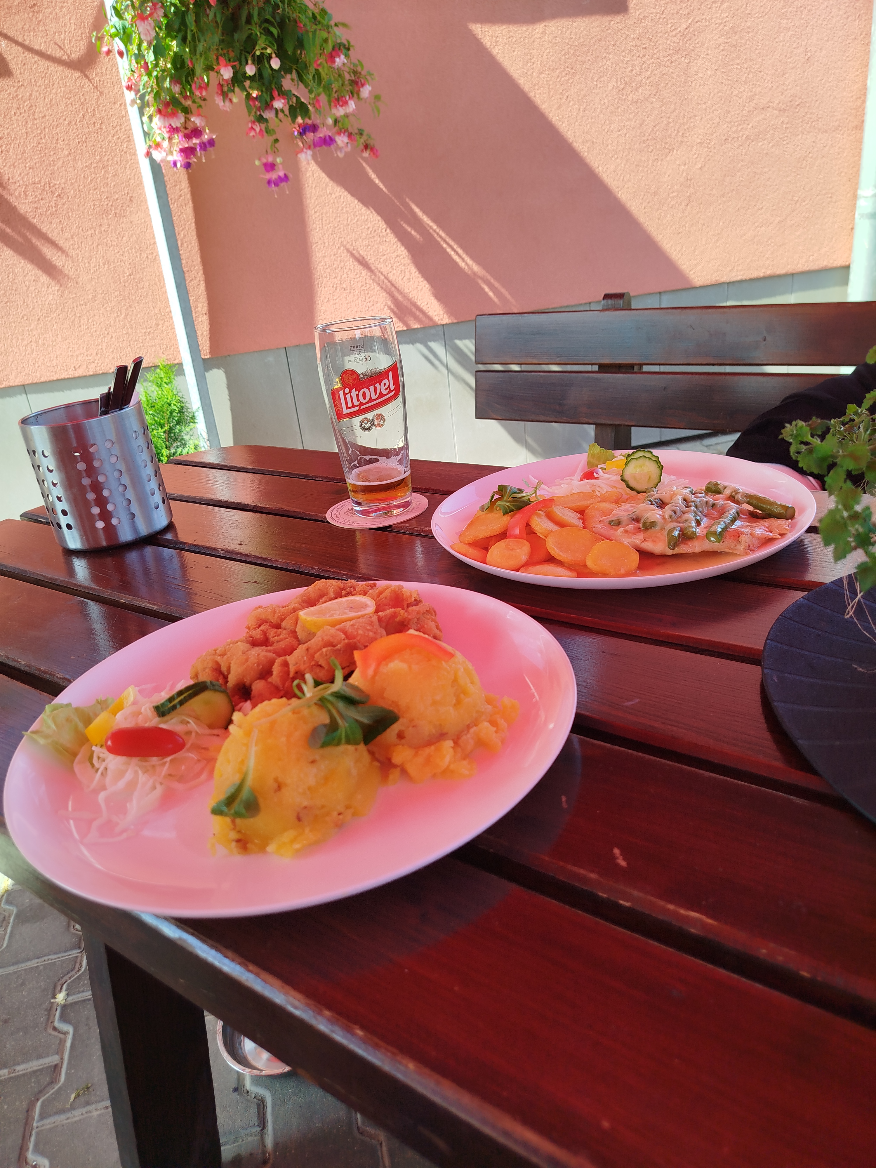 Restaurace U tří zlatých trojek foto 5