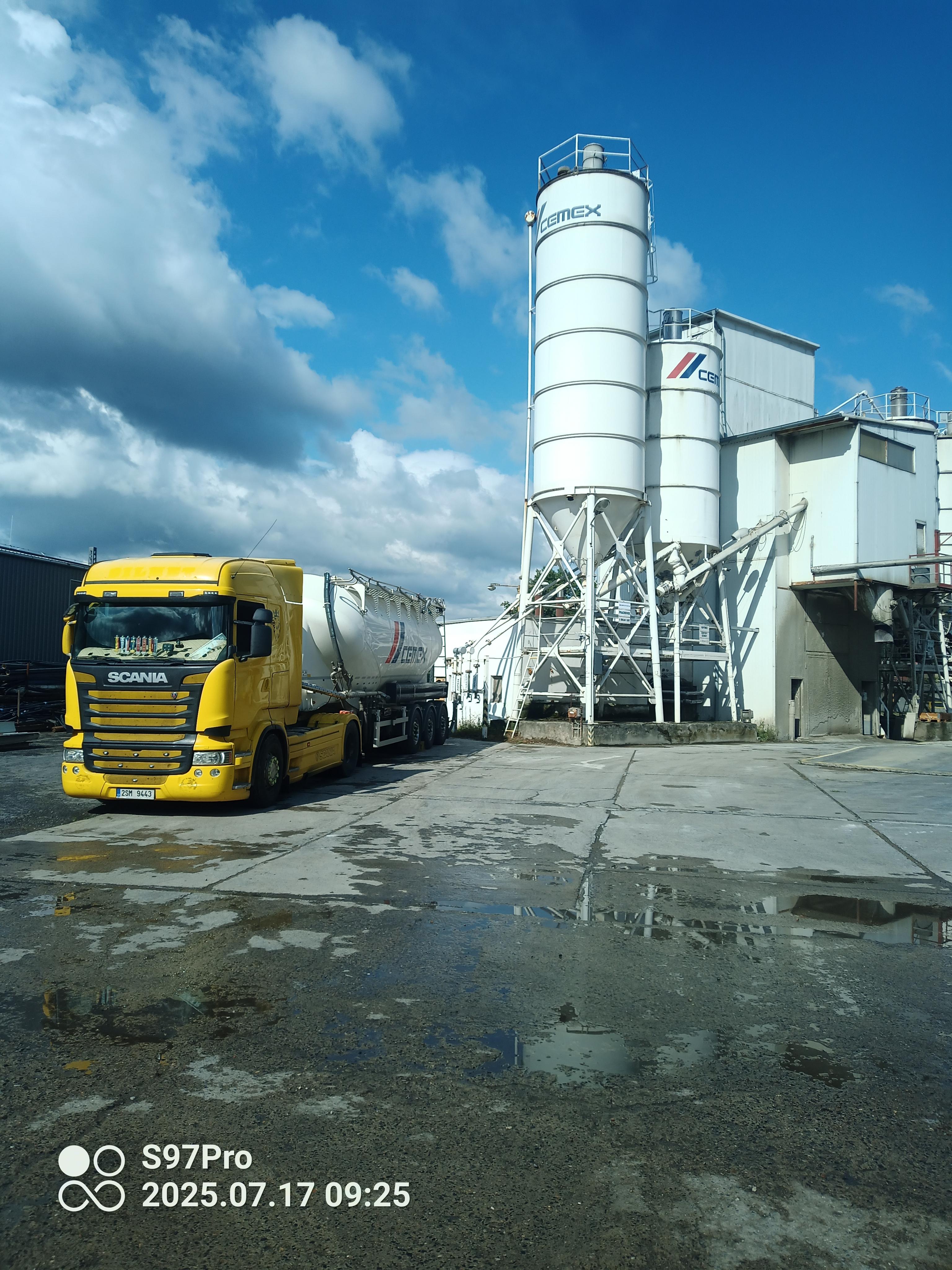 Betonárna Ústí nad Labem | Cemex foto 3