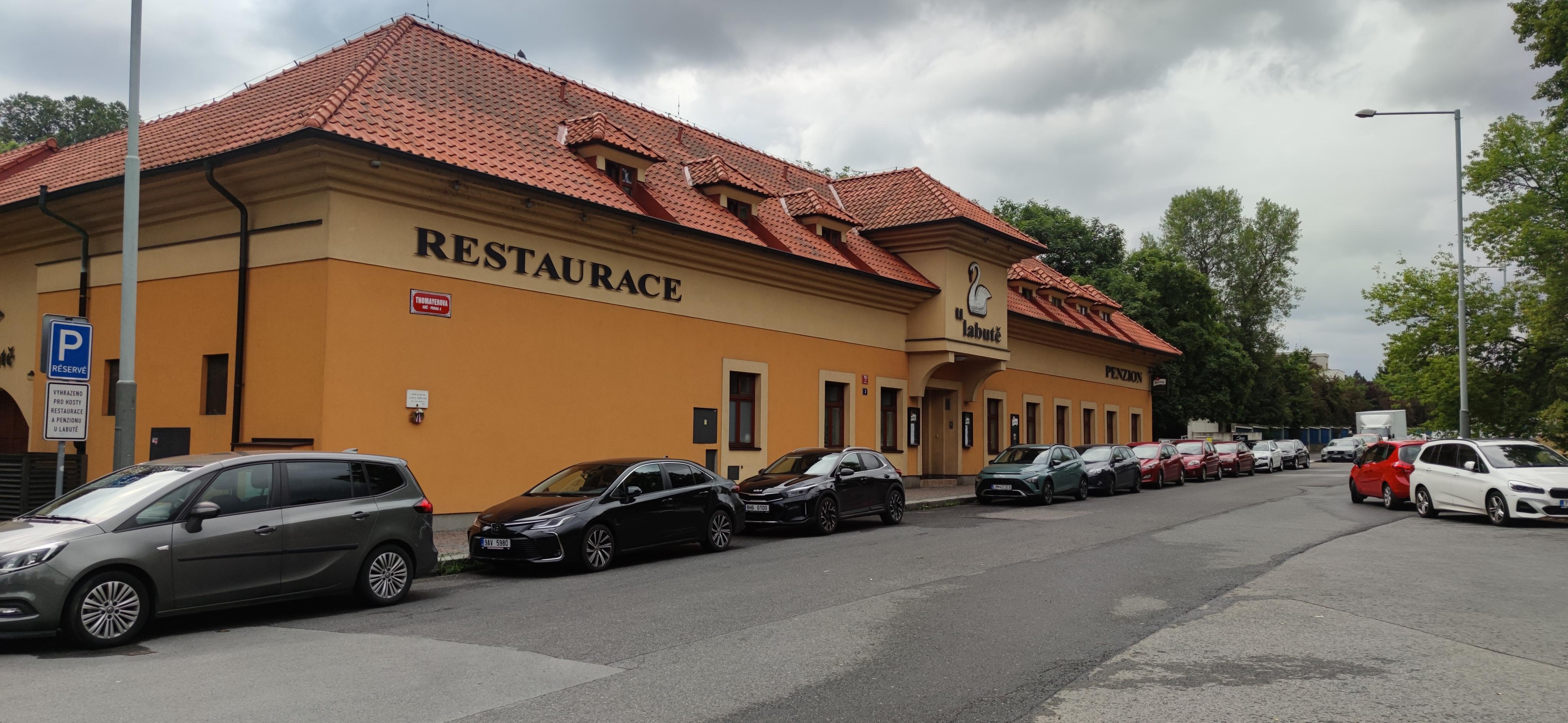 Restaurace U labutě foto 4