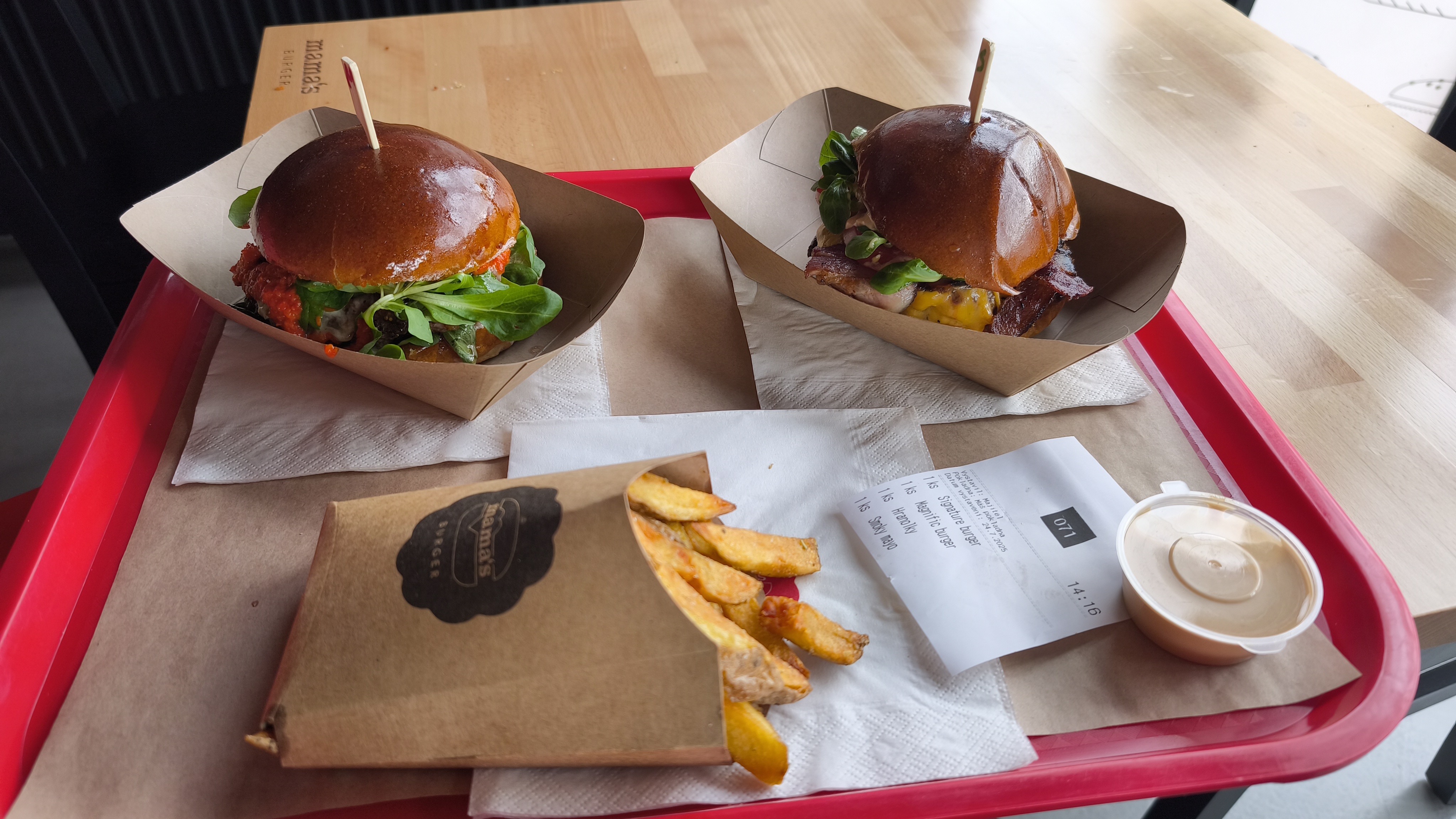 Mama's Burger foto 2