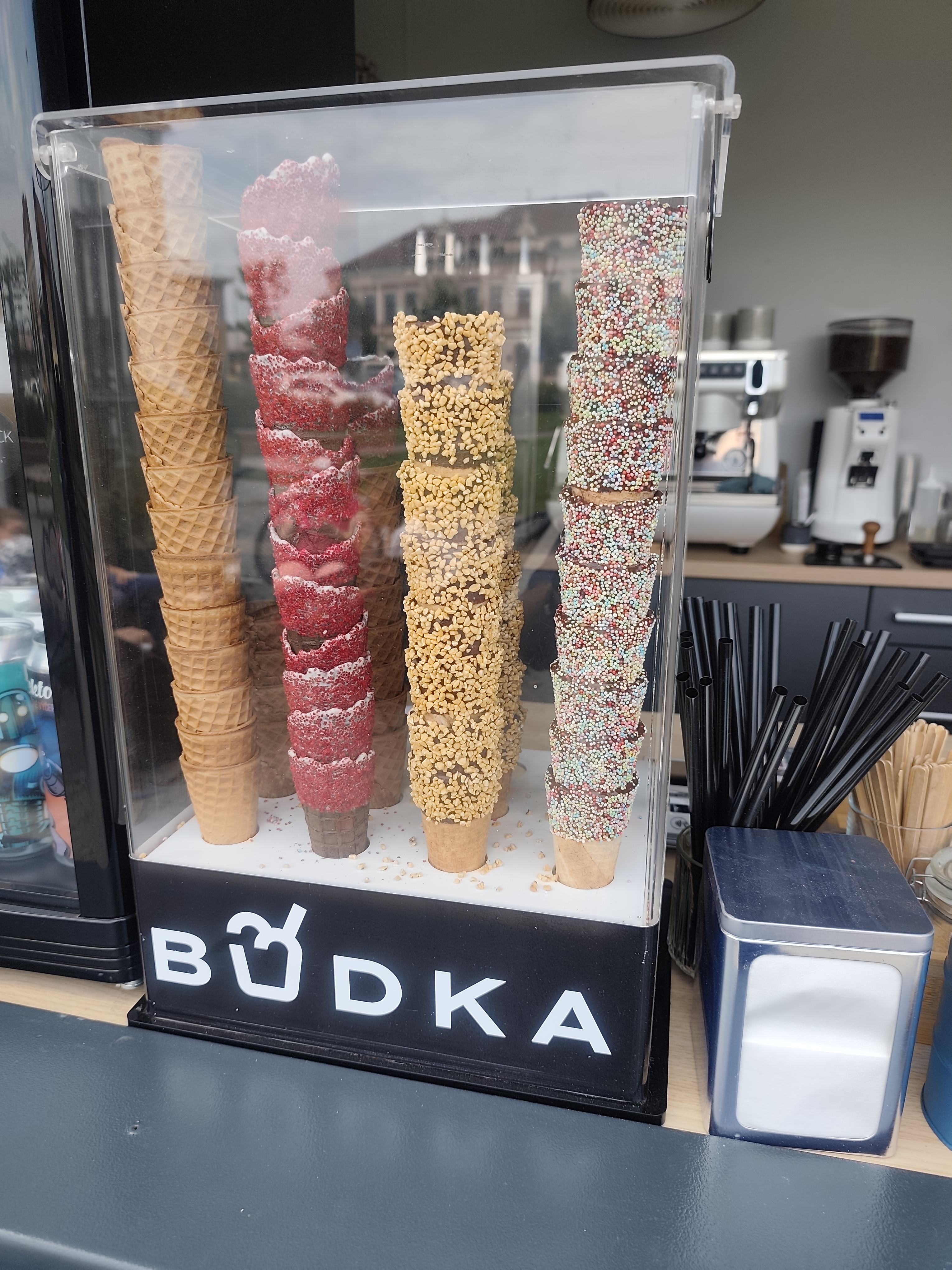 BUDKA foto 6