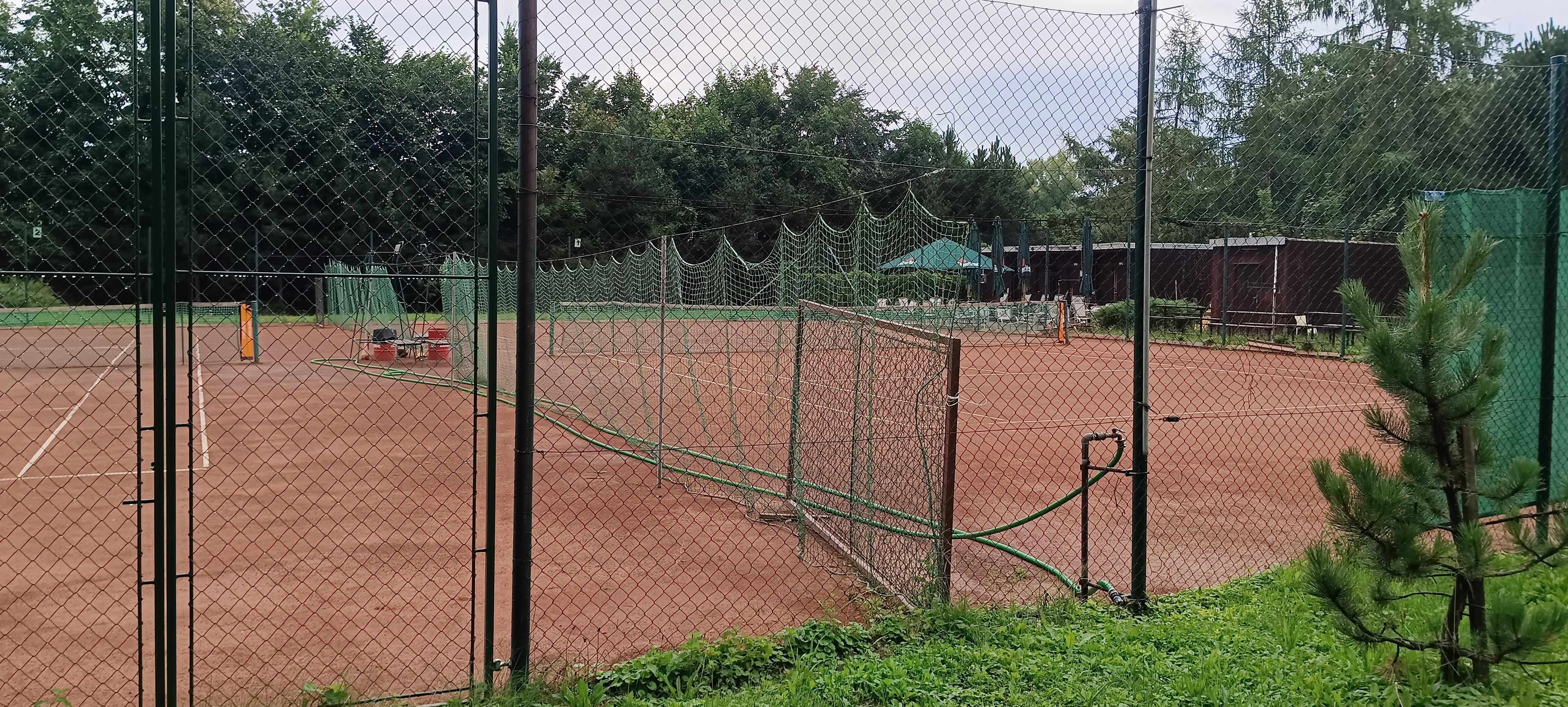 Sportovní klub JANTAR Opava - karavanové stání foto 6