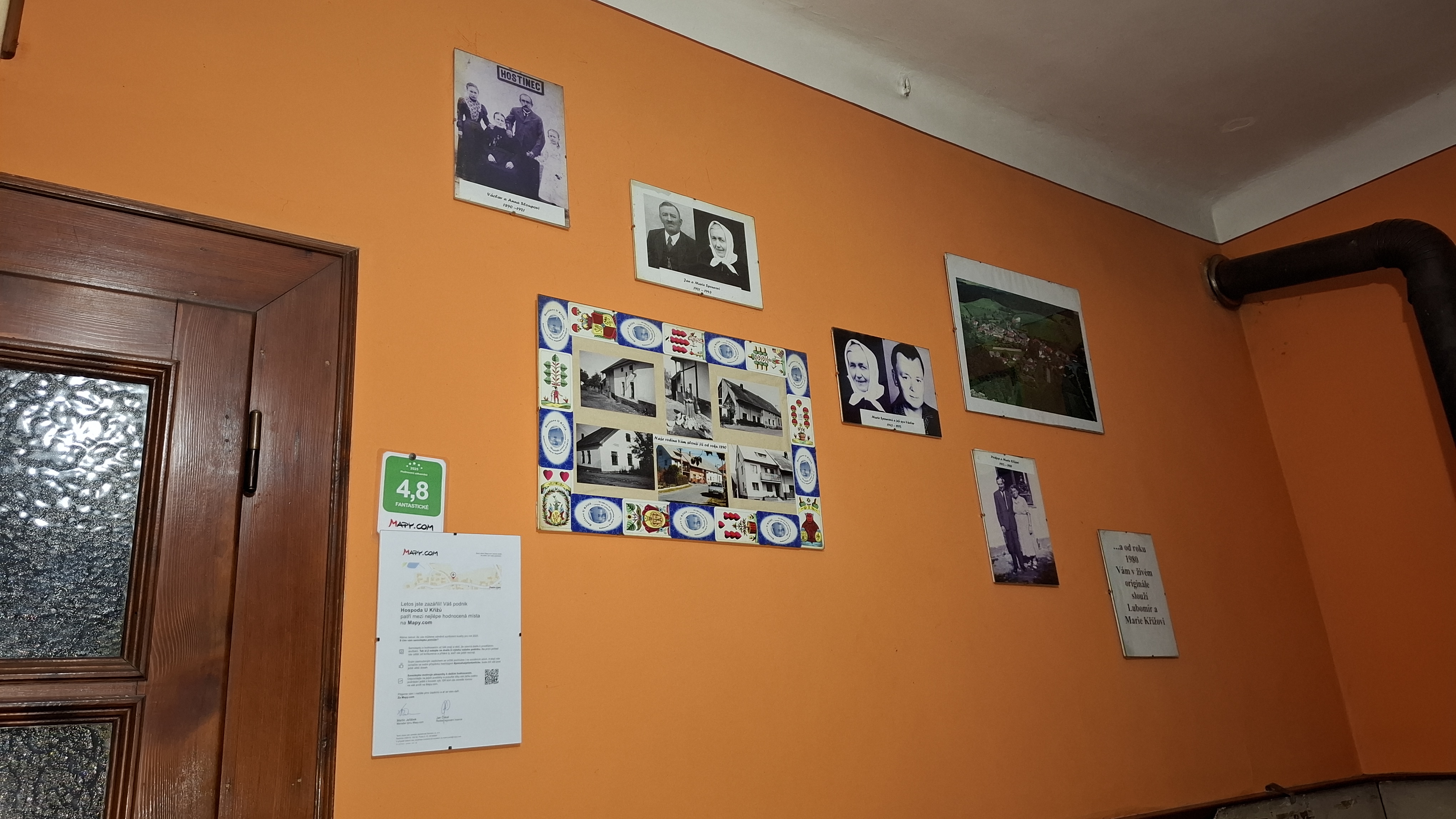 Hospoda U Křížů foto 1
