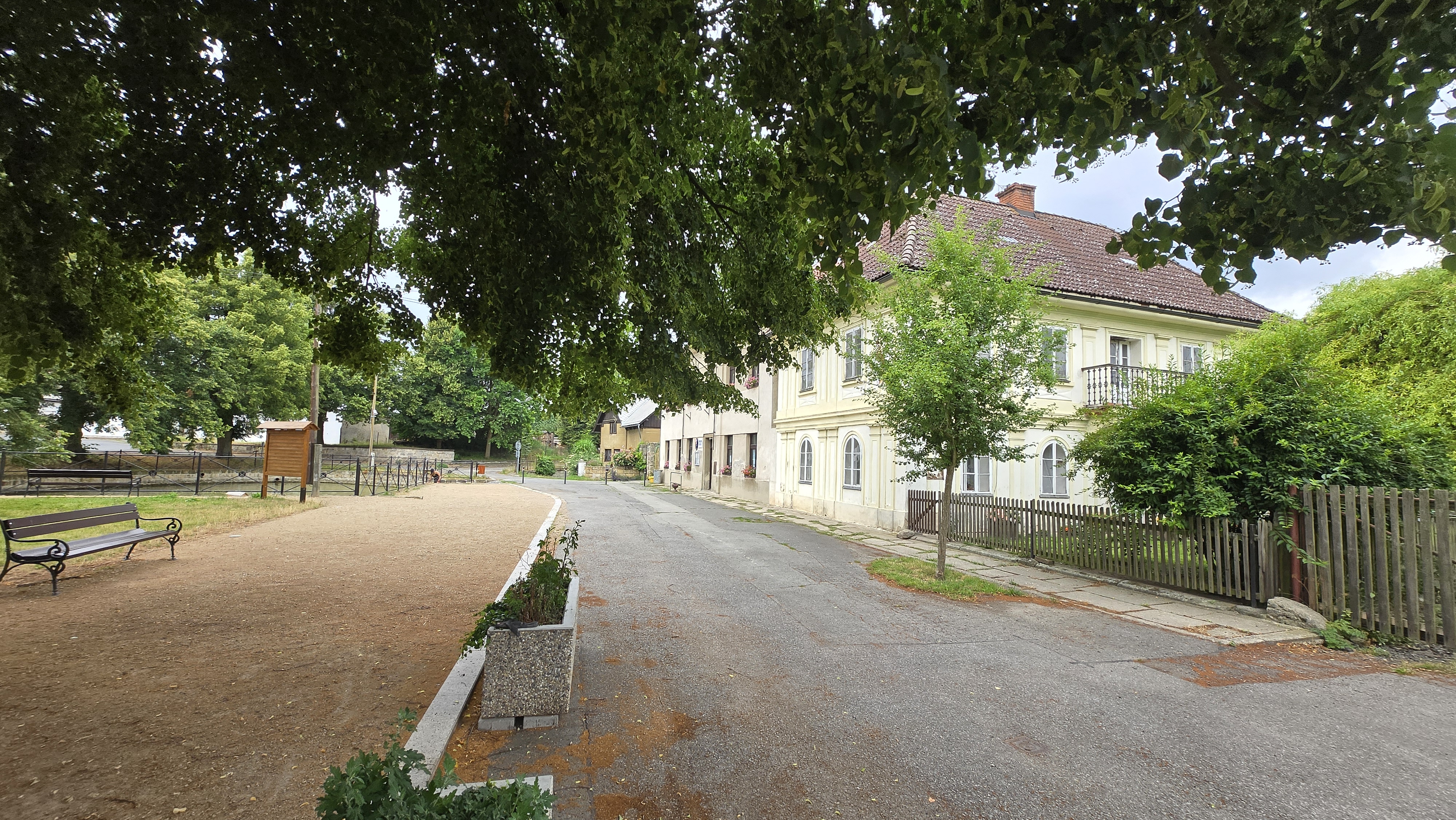 ZŠ a MŠ Skalsko foto 2