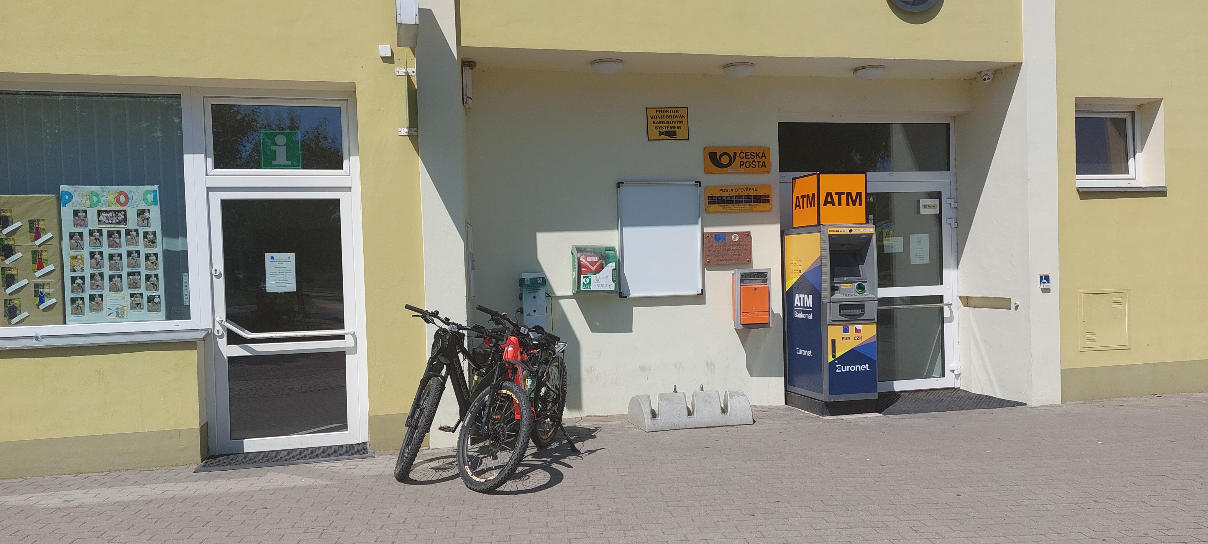 Nabíjecí stanice pro elektrokola foto 1