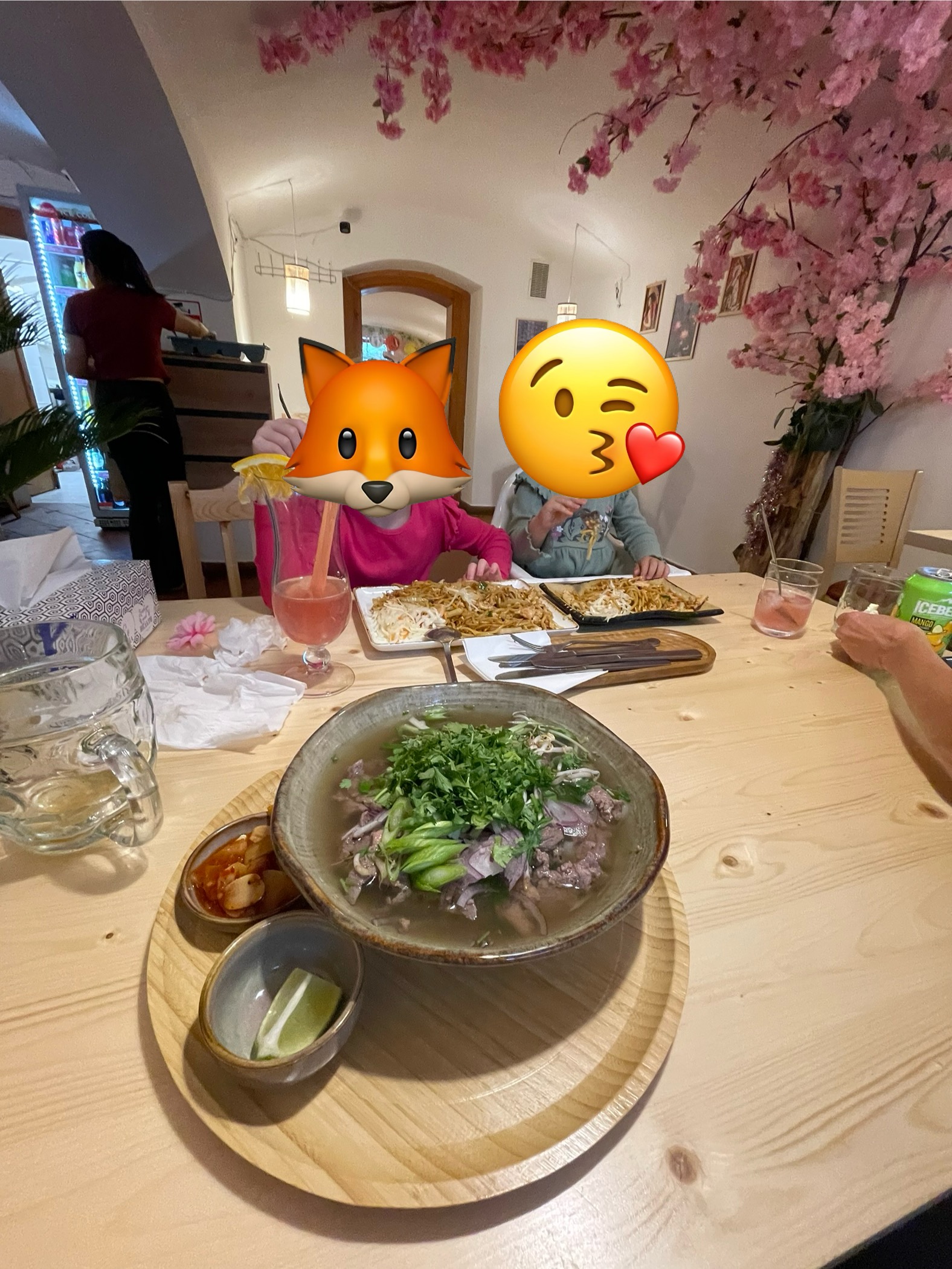 Mai restaurace foto 4