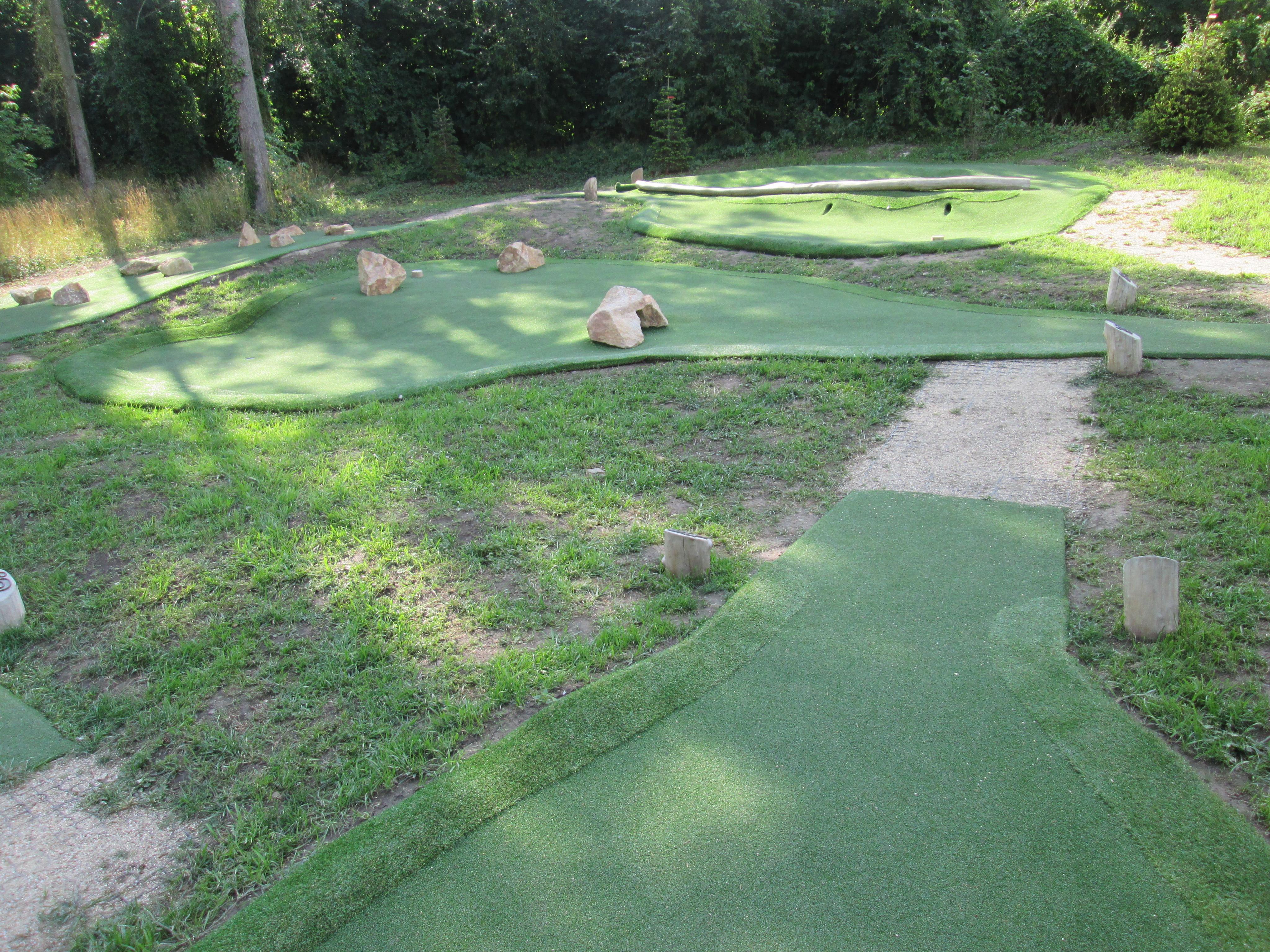 Adventure golf Kumpánova zahrada foto 4