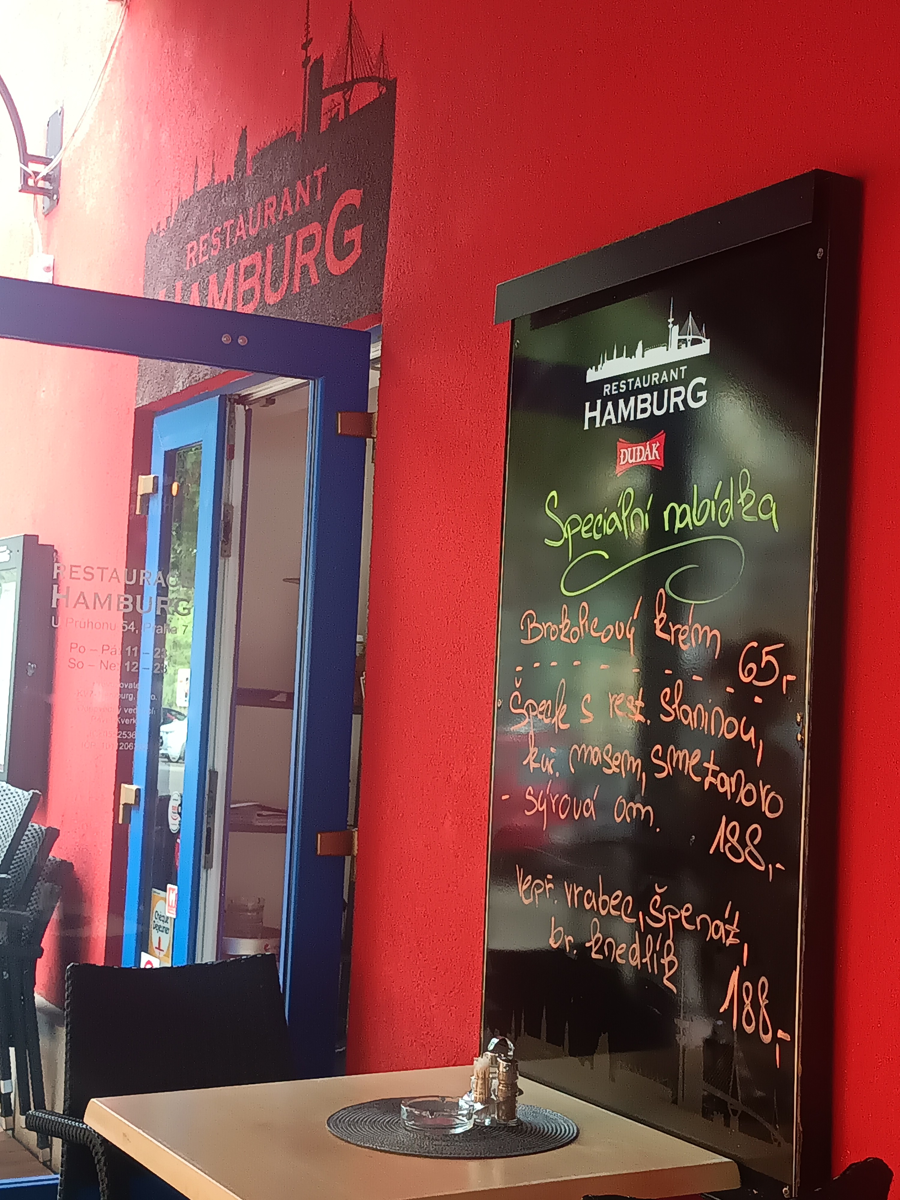 Restaurace Hamburg foto 2