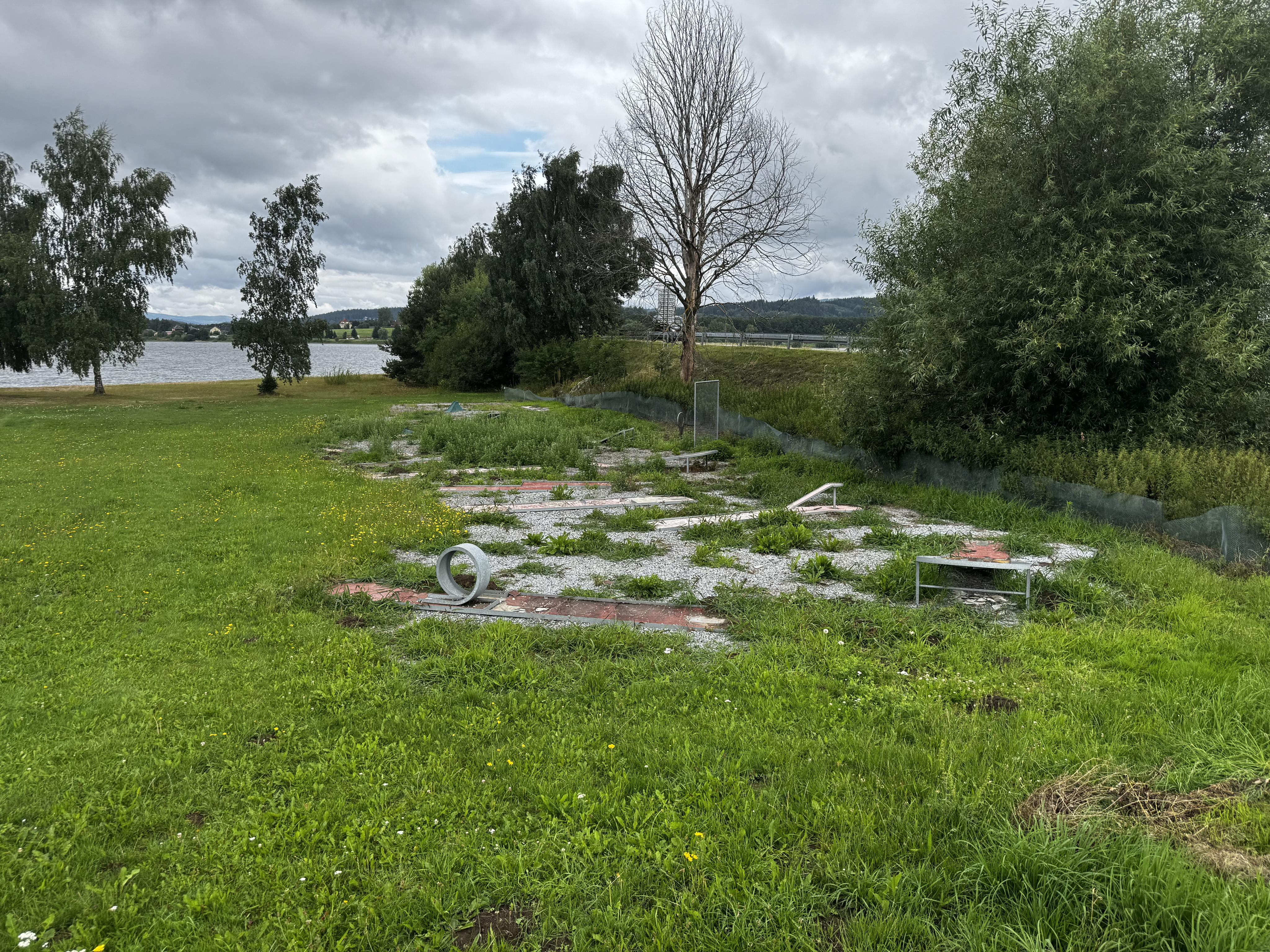 Minigolf Černá v Pošumaví foto 5