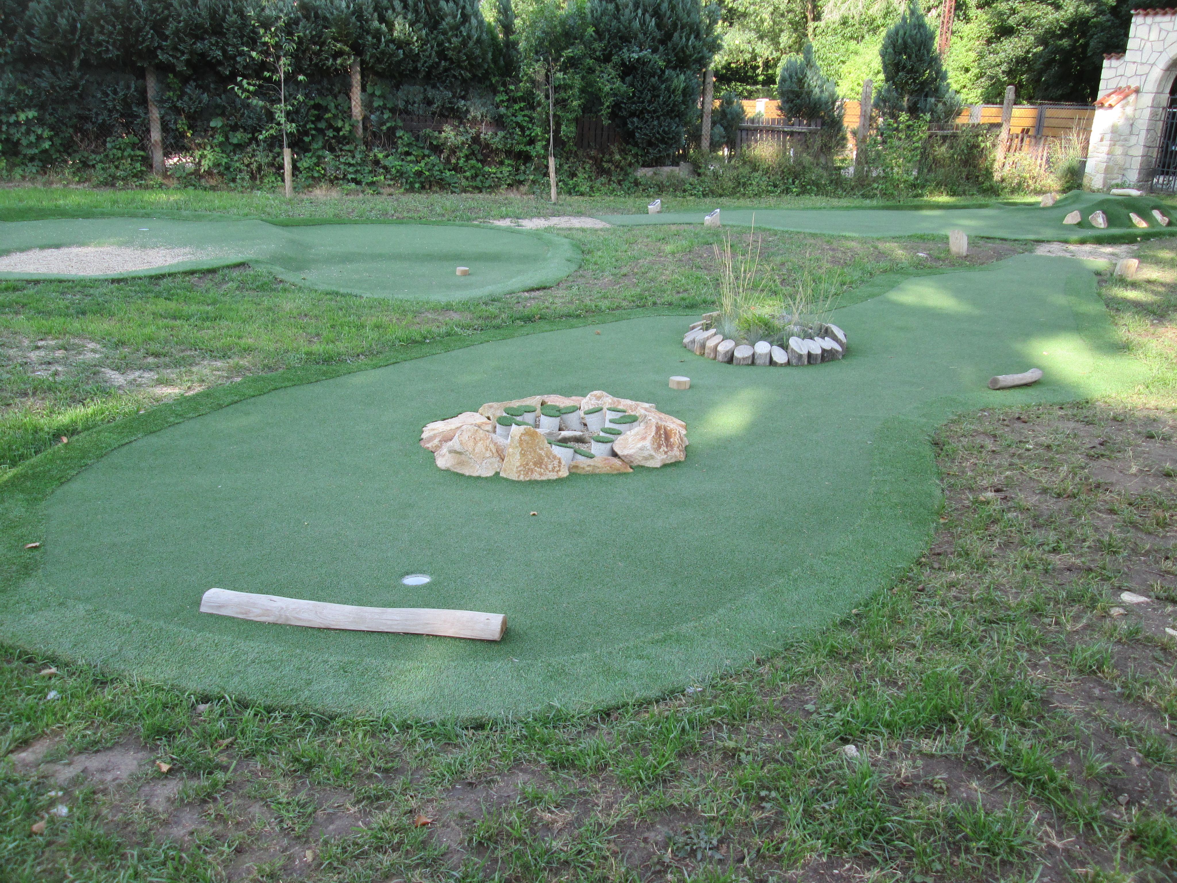 Adventure golf Kumpánova zahrada foto 6