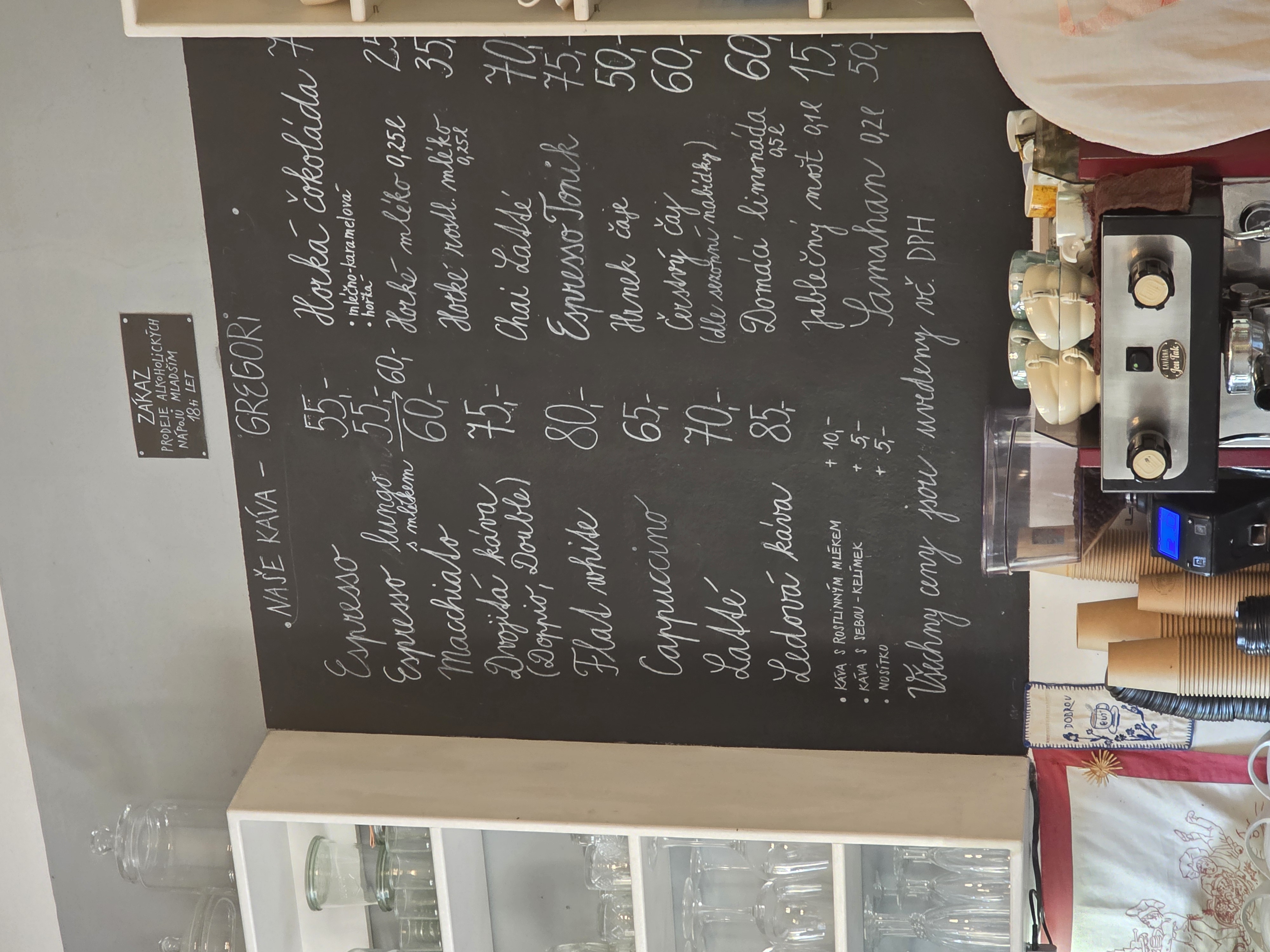 Kavárna Jen tak foto 6