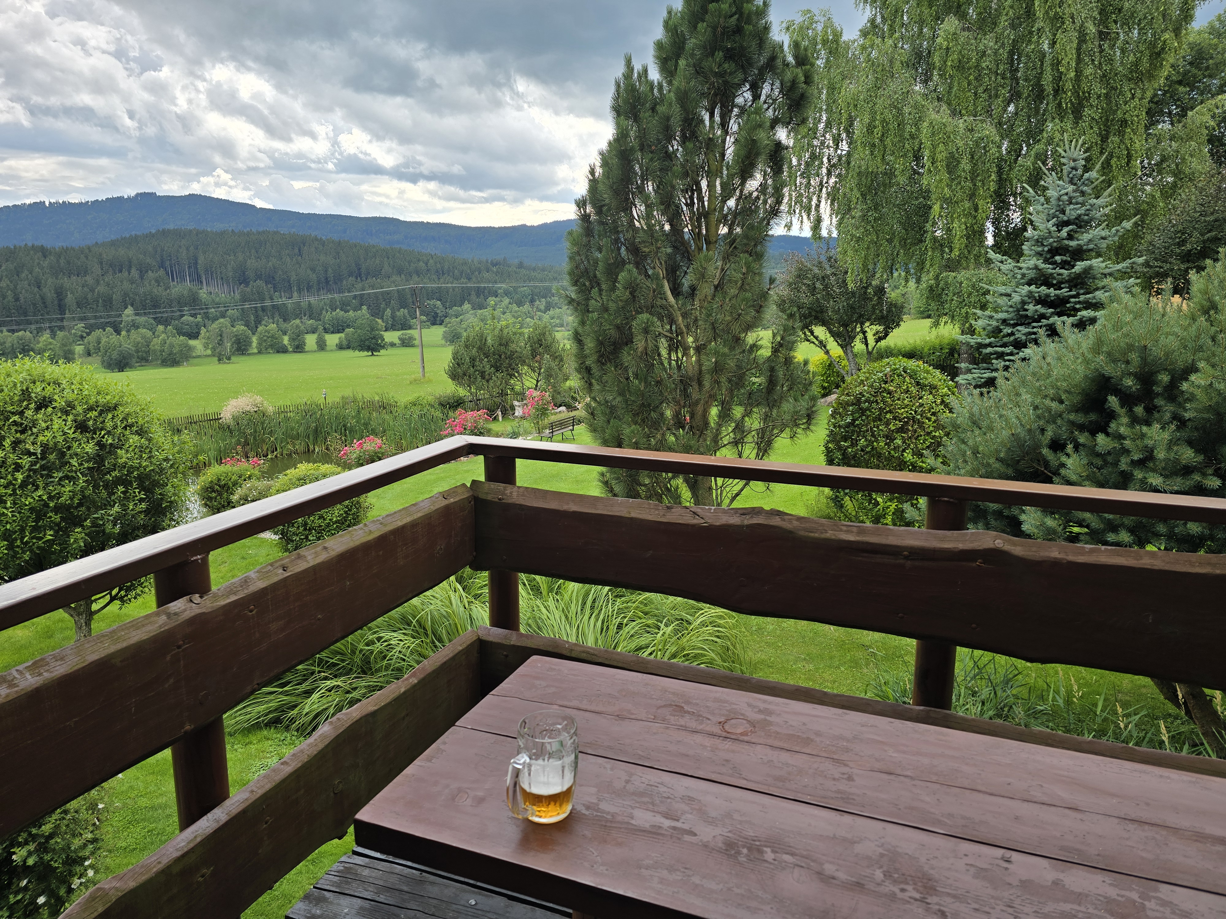 Restaurace Zátoňská hospoda foto 1